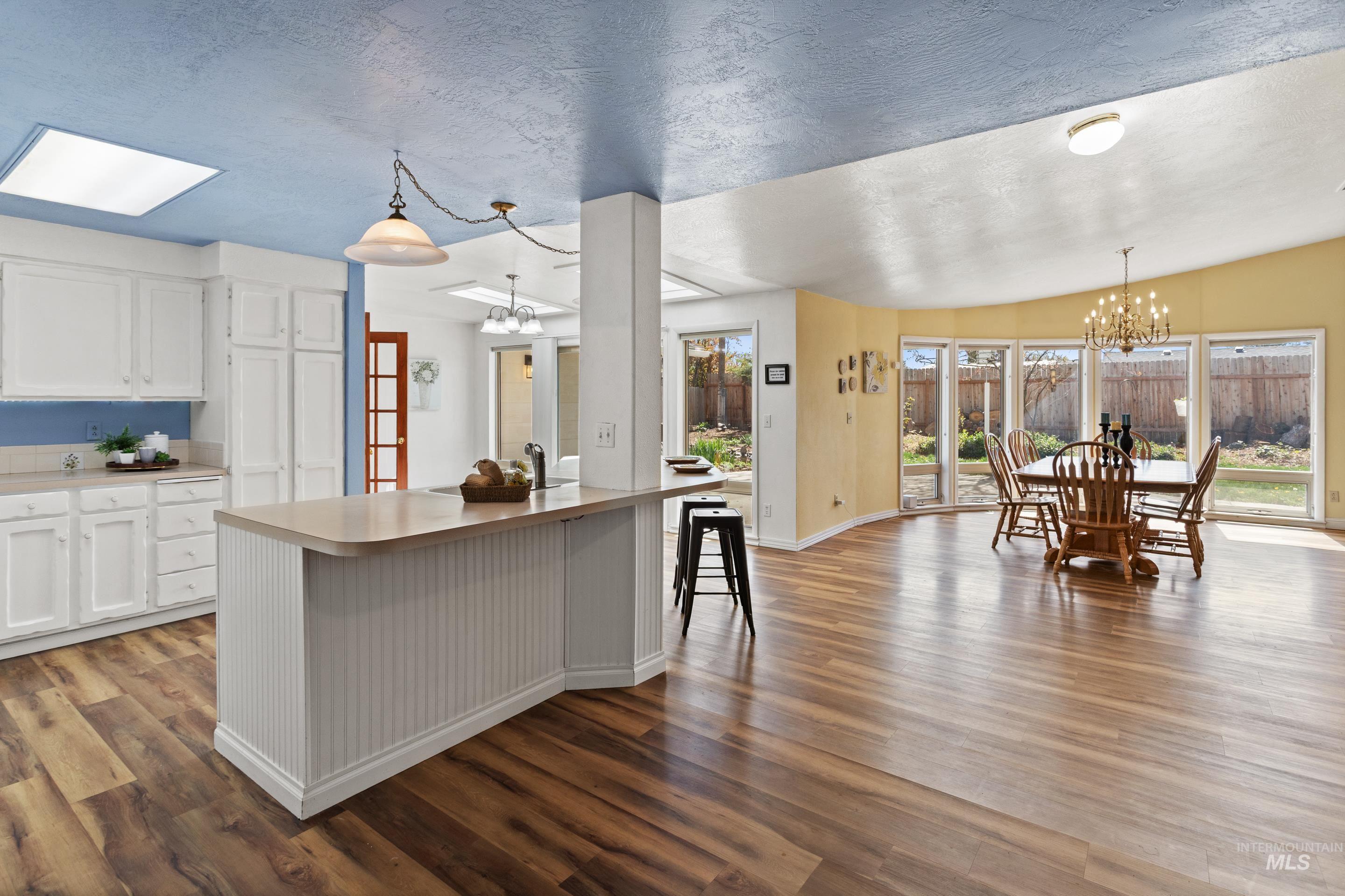 711 W Elm, Caldwell, Idaho 83605, 4 Bedrooms, 3 Bathrooms, Residential For Sale, Price $484,900, 98979892