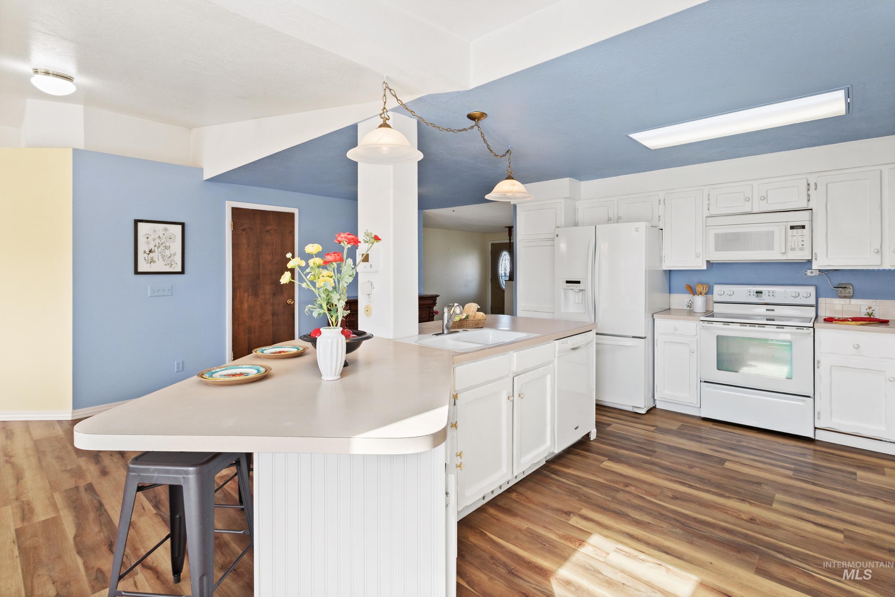 711 W Elm, Caldwell, Idaho 83605, 4 Bedrooms, 3 Bathrooms, Residential For Sale, Price $484,900, 98979892