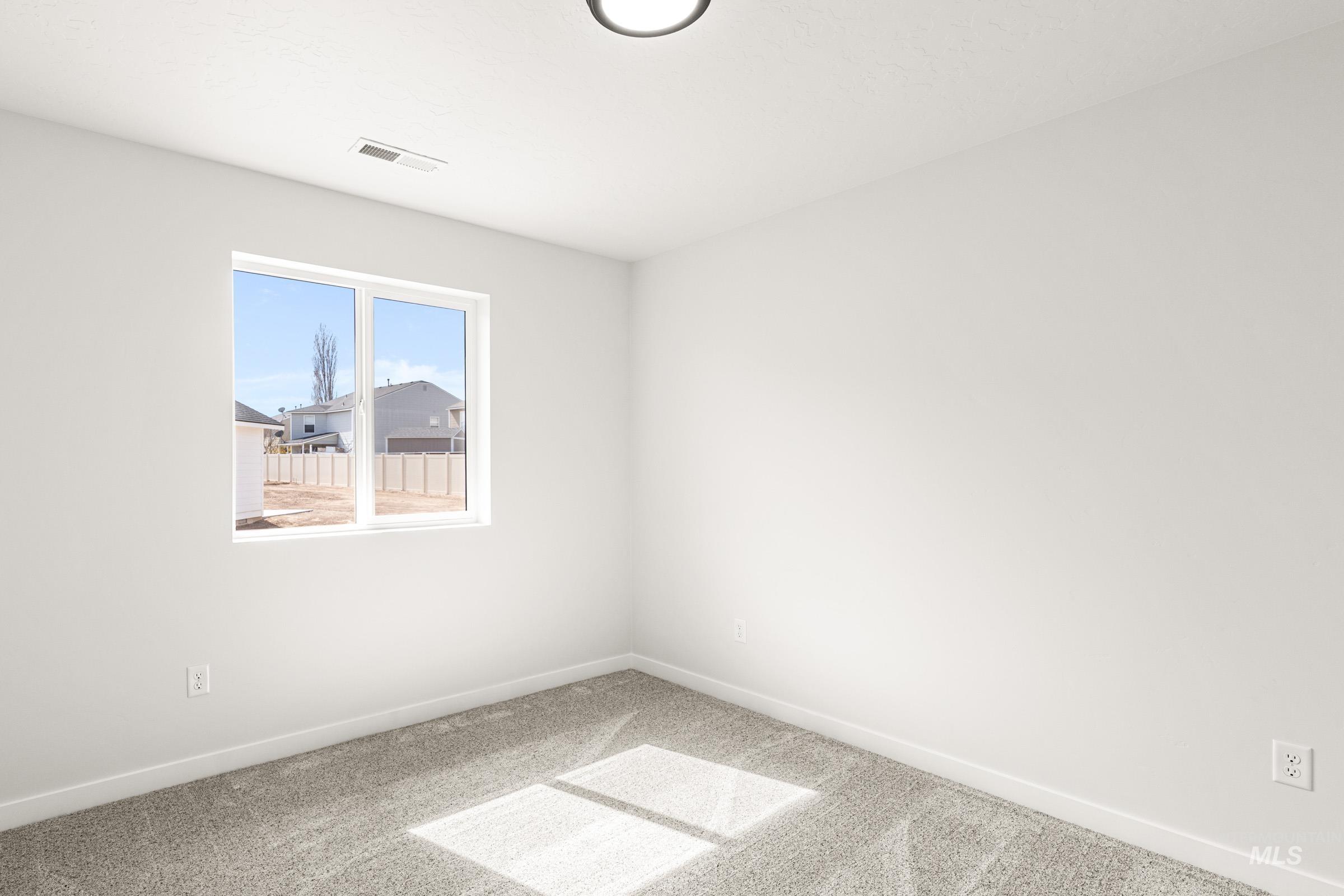 13736 Inman Ct, Caldwell, Idaho 83607, 3 Bedrooms, 2 Bathrooms, Residential For Sale, Price $429,990, 98979894