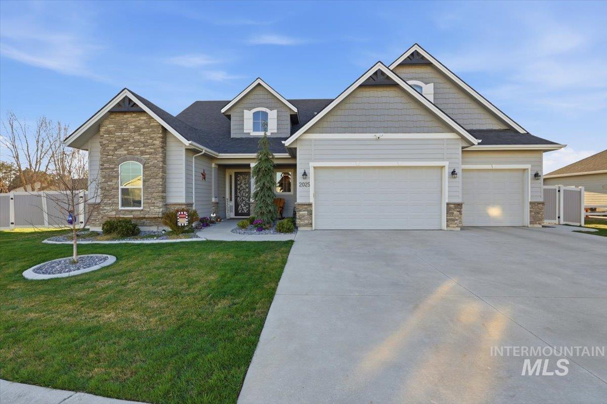 2025 Nordic Ave., Middleton, Idaho 83644, 3 Bedrooms, 3.5 Bathrooms, Residential For Sale, Price $905,000, 98979896