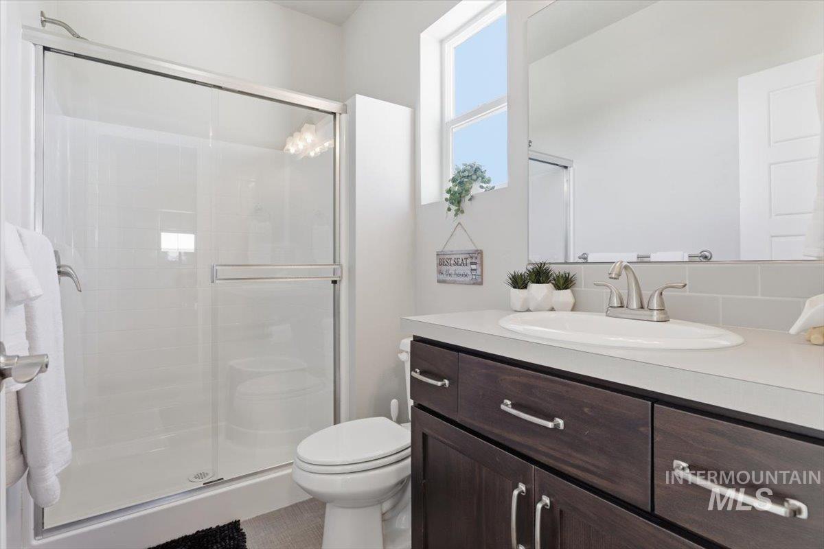 2025 Nordic Ave., Middleton, Idaho 83644, 3 Bedrooms, 3.5 Bathrooms, Residential For Sale, Price $905,000, 98979896