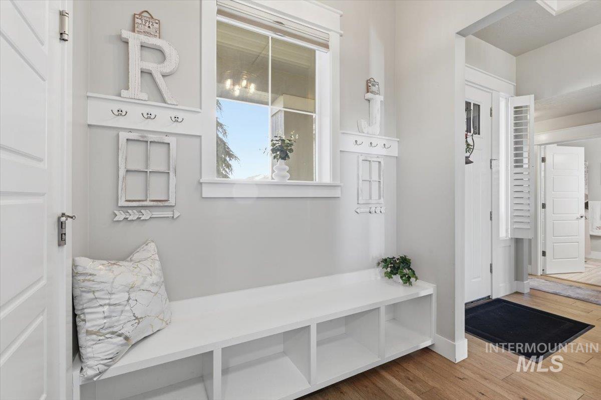 2025 Nordic Ave., Middleton, Idaho 83644, 3 Bedrooms, 3.5 Bathrooms, Residential For Sale, Price $905,000, 98979896