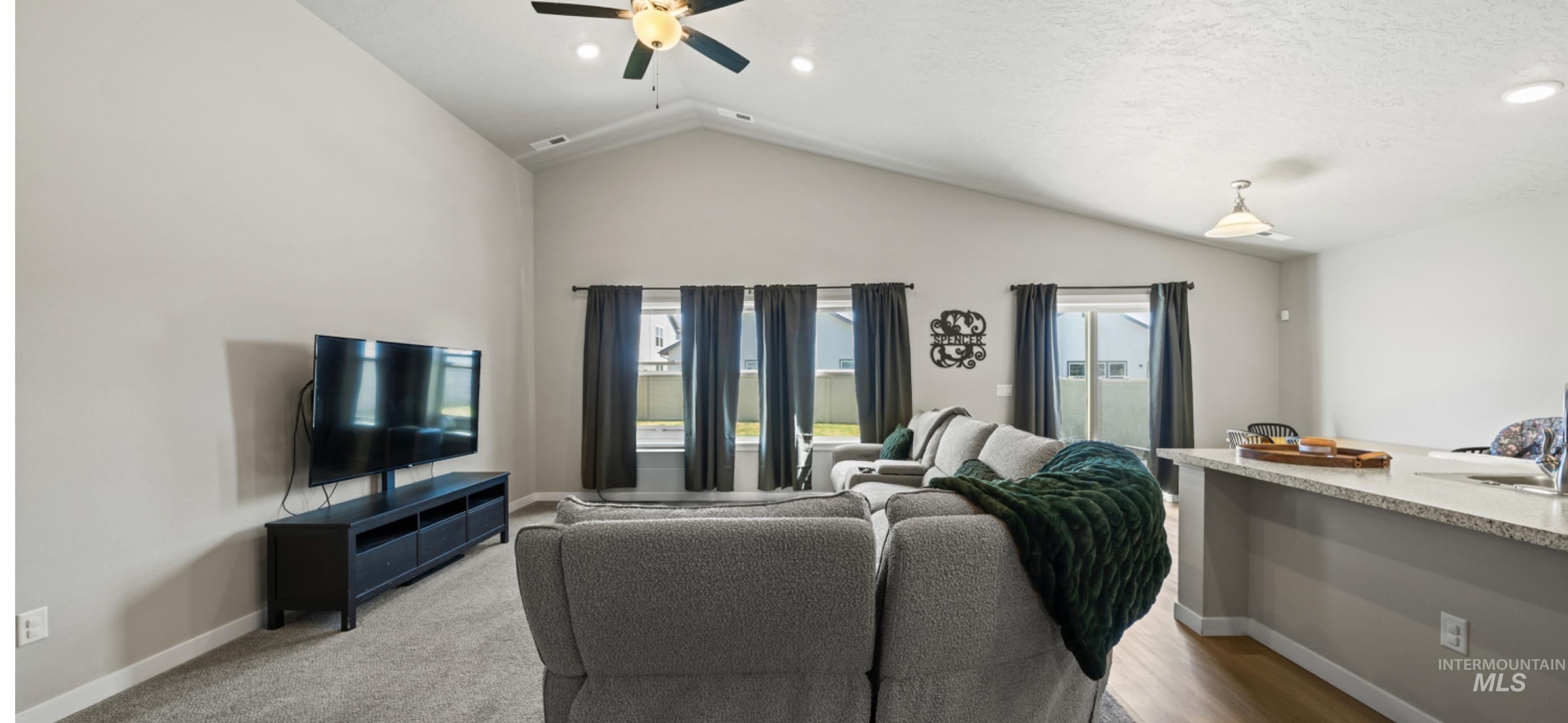 12443 Varga St., Caldwell, Idaho 83607, 3 Bedrooms, 2 Bathrooms, Residential For Sale, Price $389,000, 98979897