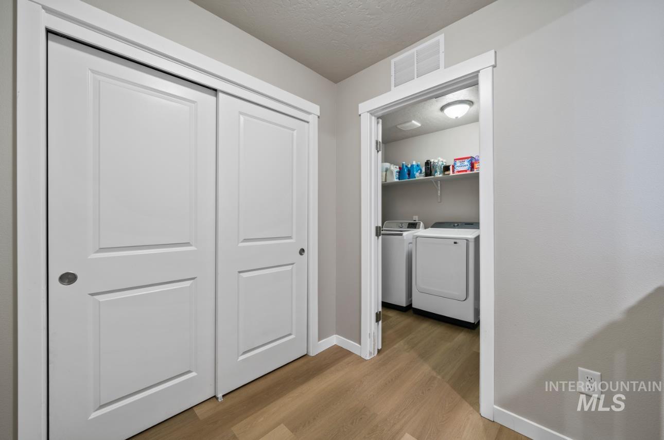 12443 Varga St., Caldwell, Idaho 83607, 3 Bedrooms, 2 Bathrooms, Residential For Sale, Price $389,000, 98979897