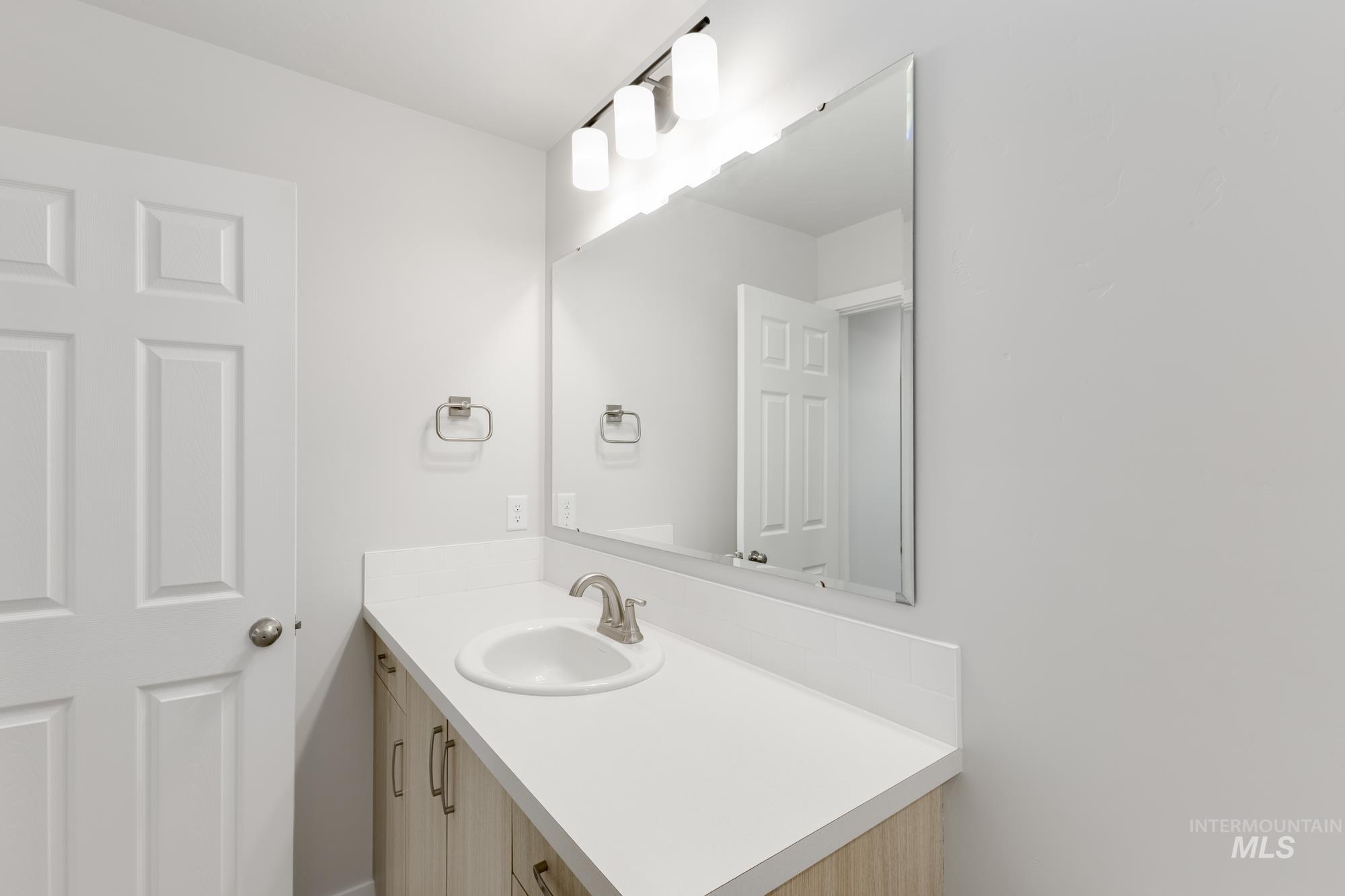 840 NE Trailridge St, Mountain Home, Idaho 83647, 5 Bedrooms, 3 Bathrooms, Residential For Sale, Price $474,990, 98979899