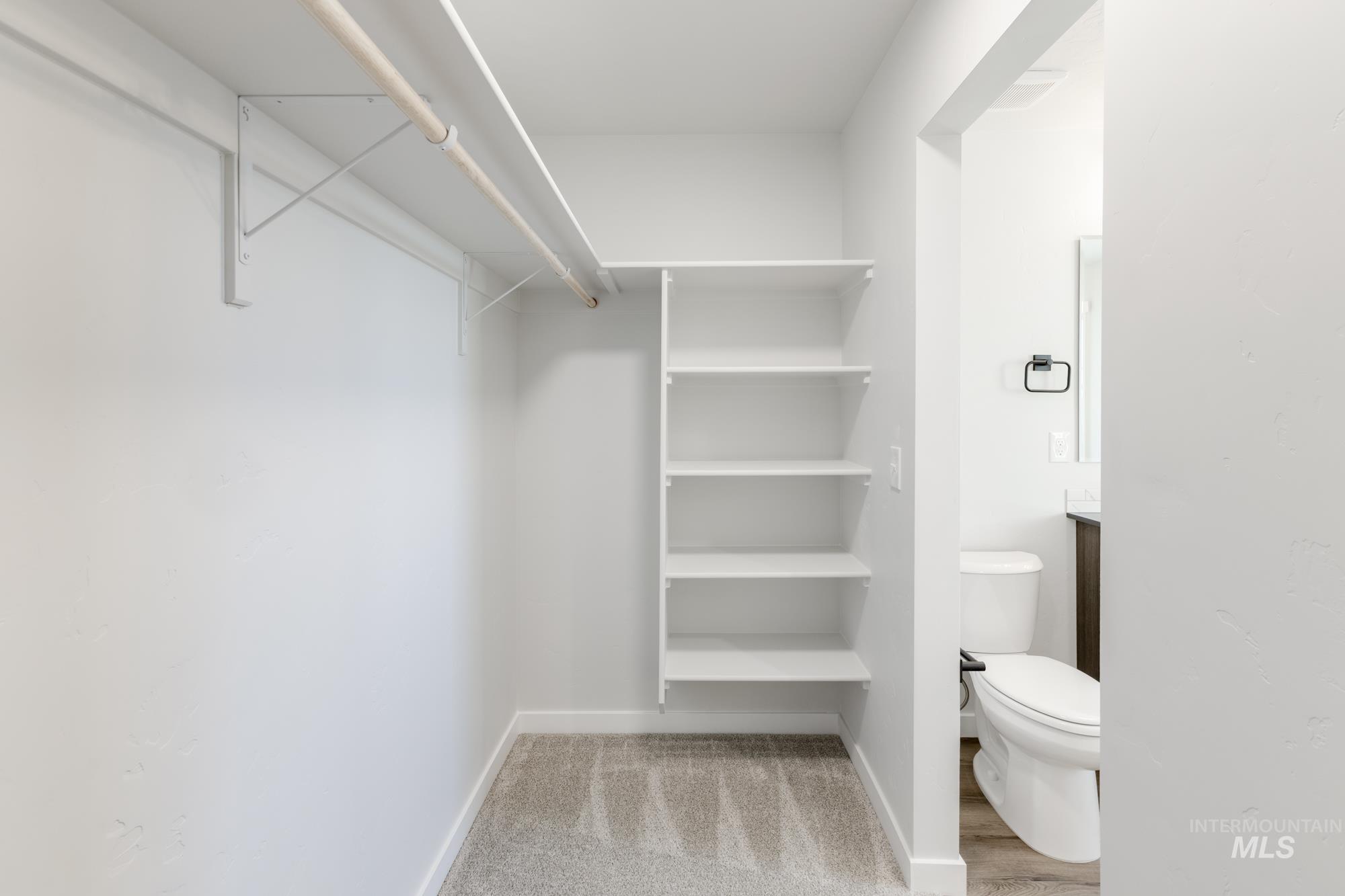 6699 W Fairy Falls Dr, Meridian, Idaho 83646, 3 Bedrooms, 2.5 Bathrooms, Residential For Sale, Price $469,990, 98979900