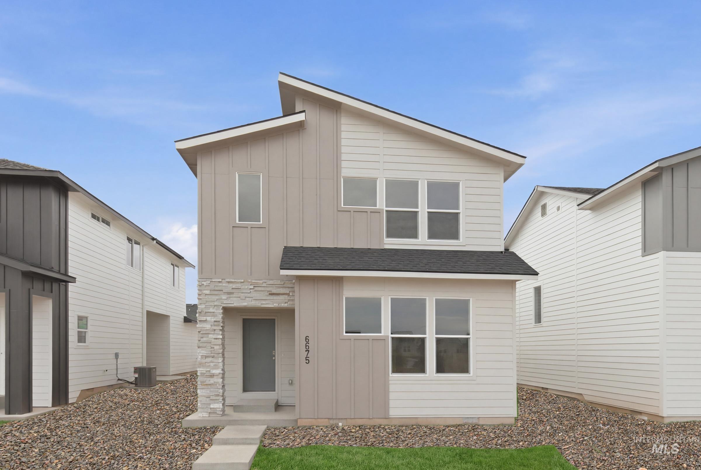 6675 W Fairy Falls Dr, Meridian, Idaho 83646, 3 Bedrooms, 2.5 Bathrooms, Residential For Sale, Price $479,990, 98979901