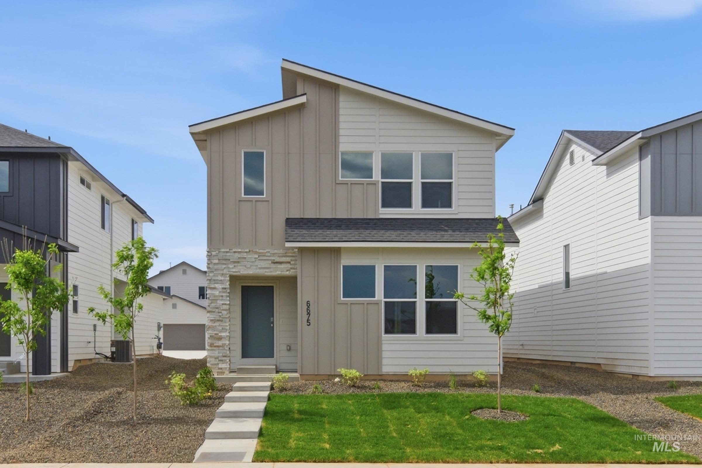 6675 W Fairy Falls Dr, Meridian, Idaho 83646, 3 Bedrooms, 2.5 Bathrooms, Residential For Sale, Price $479,990, 98979901