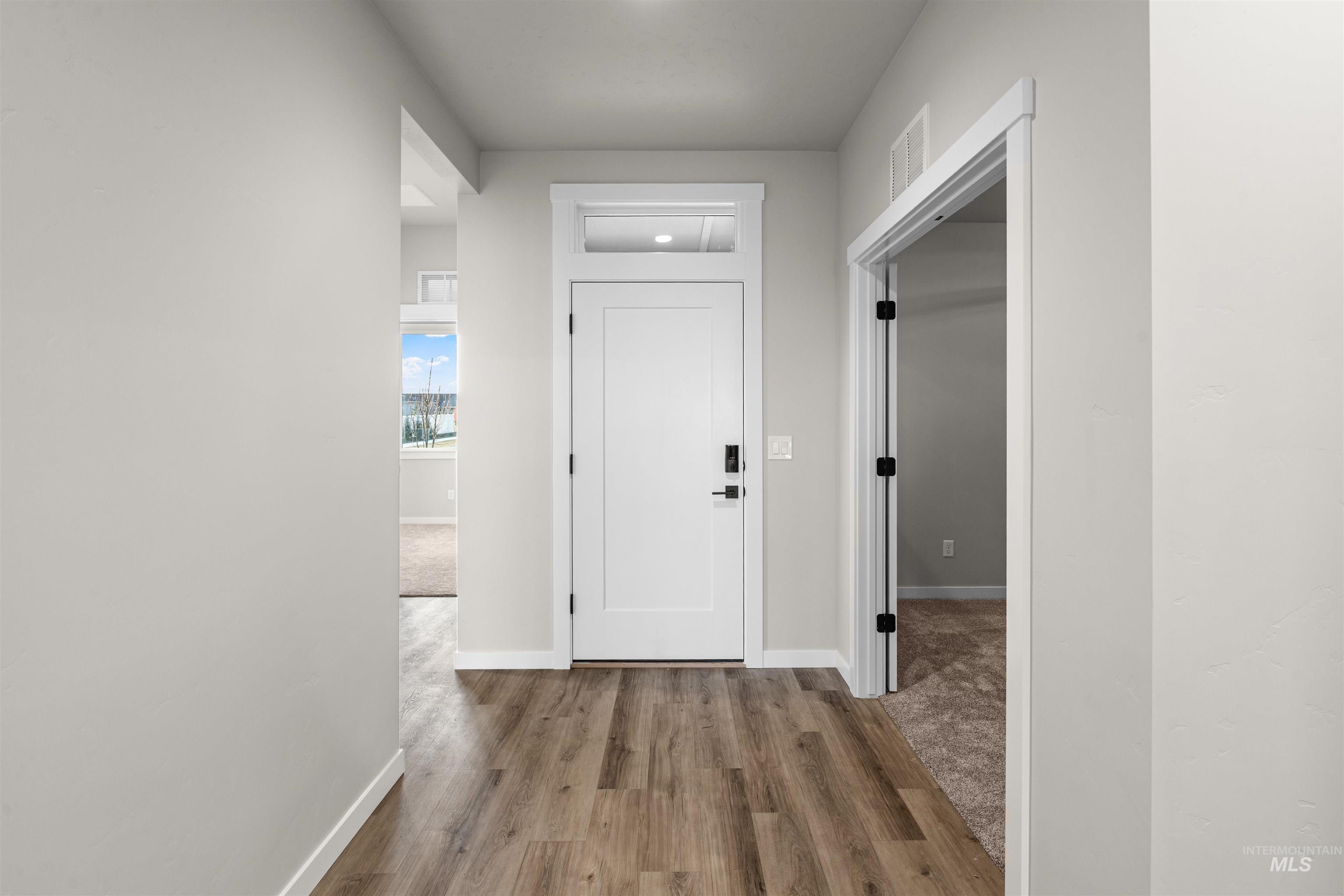 8191 E Cool River Lp, Nampa, Idaho 83687, 4 Bedrooms, 2.5 Bathrooms, Residential For Sale, Price $579,990, 98979907