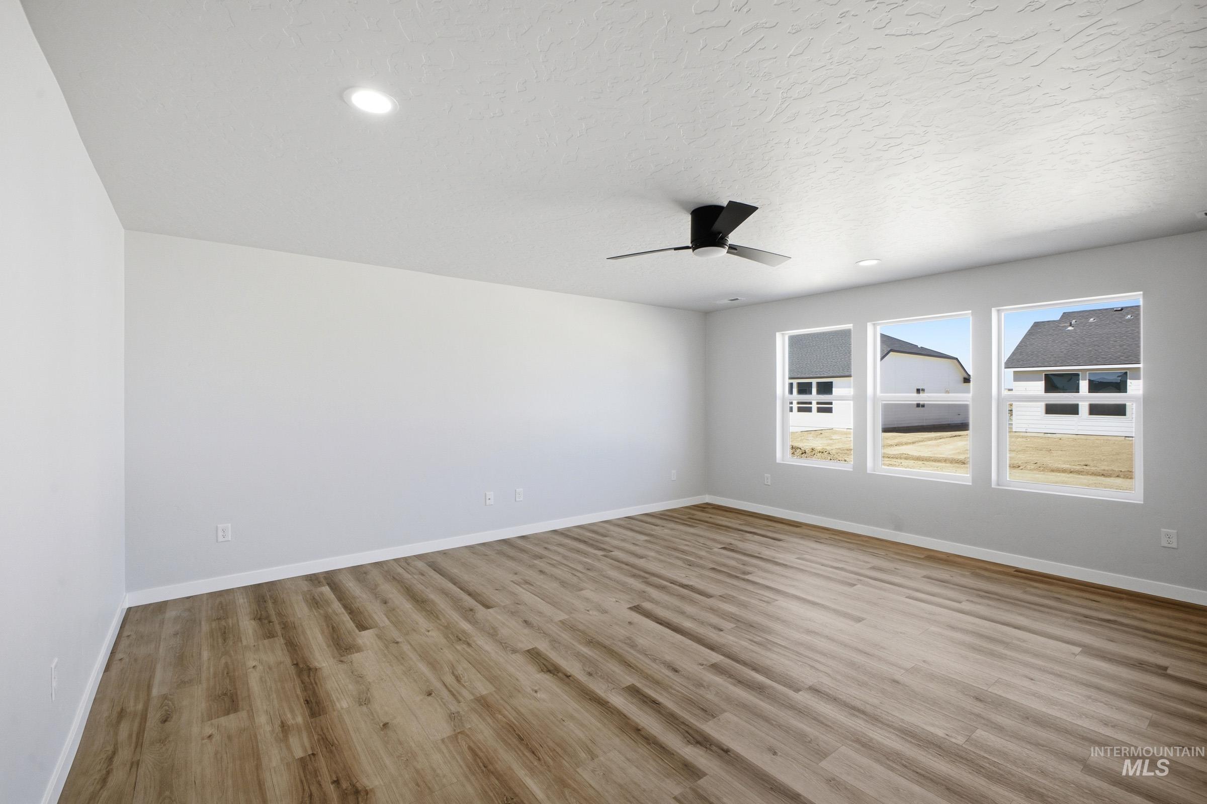 8179 E Cool River Lp, Nampa, Idaho 83687, 5 Bedrooms, 3 Bathrooms, Residential For Sale, Price $539,990, 98979908