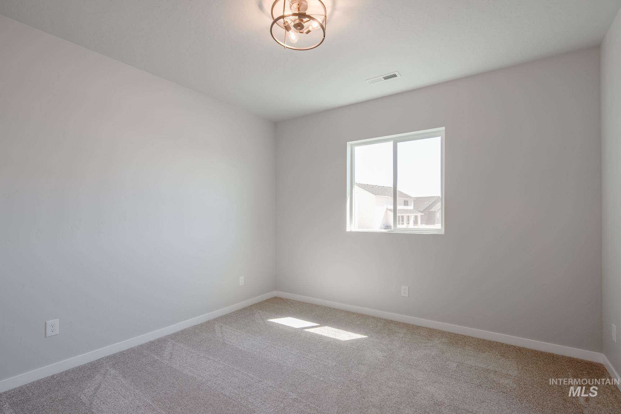 17677 N Boone Peak Ave, Nampa, Idaho 83687, 5 Bedrooms, 2.5 Bathrooms, Residential For Sale, Price $559,990,MLS 98979911