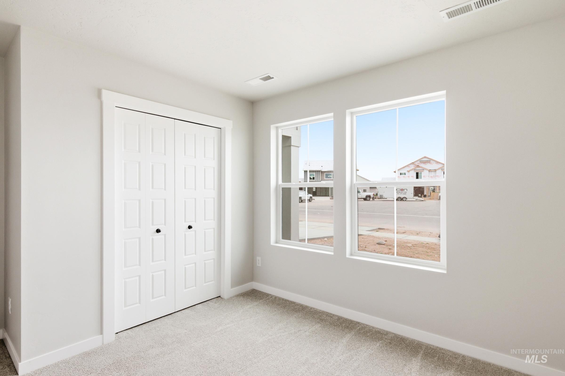 5298 E Phelps Lake Dr, Nampa, Idaho 83687, 3 Bedrooms, 2 Bathrooms, Residential For Sale, Price $434,990, 98979912