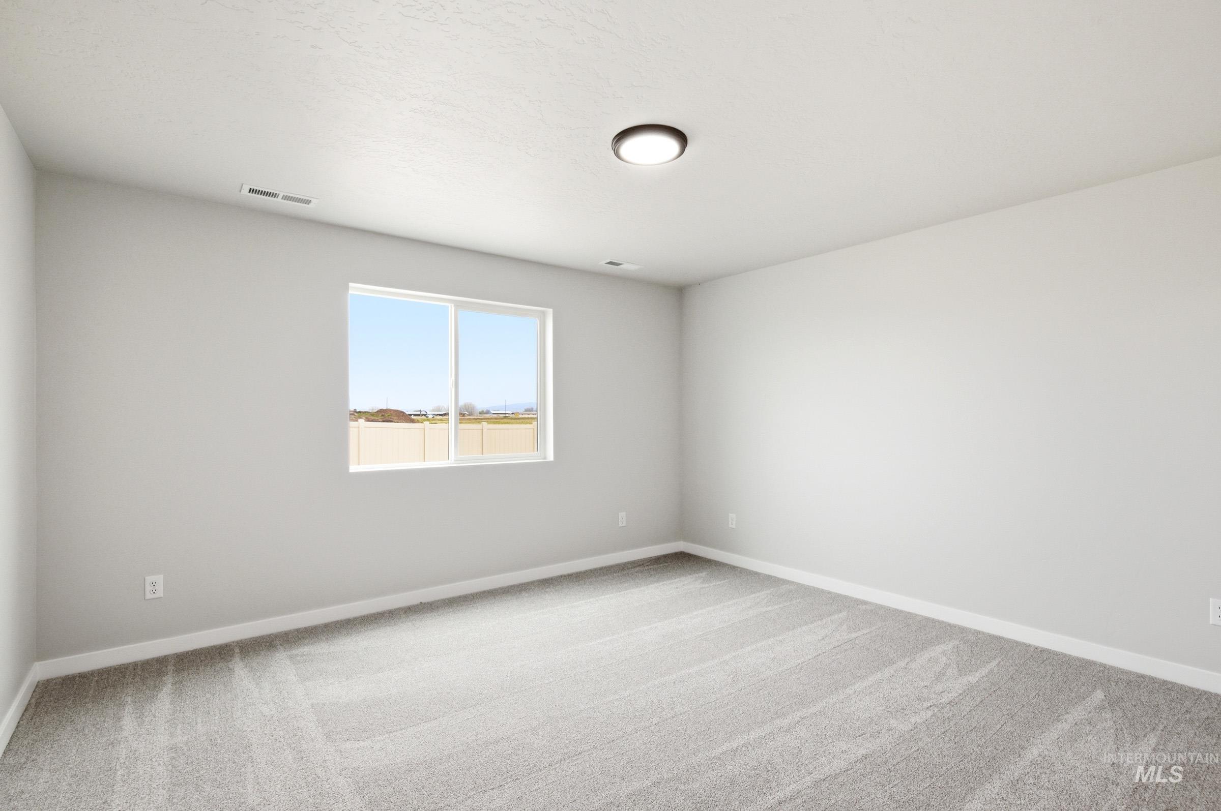 5298 E Phelps Lake Dr, Nampa, Idaho 83687, 3 Bedrooms, 2 Bathrooms, Residential For Sale, Price $434,990, 98979912