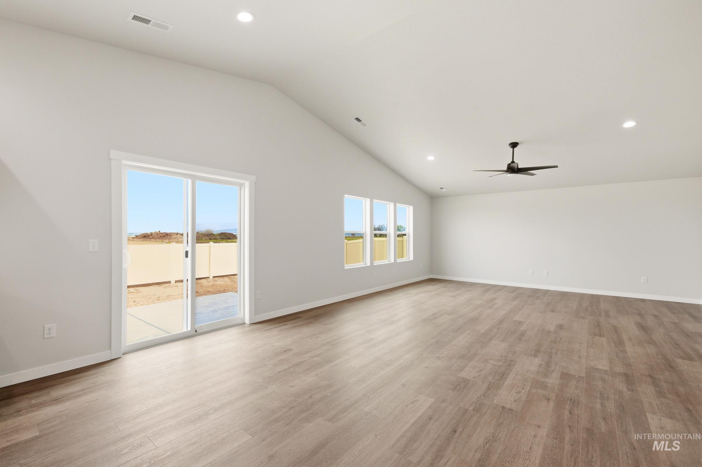 5326 E Phelps Lake Dr, Nampa, Idaho 83687, 4 Bedrooms, 2 Bathrooms, Residential For Sale, Price $464,990, 98979913