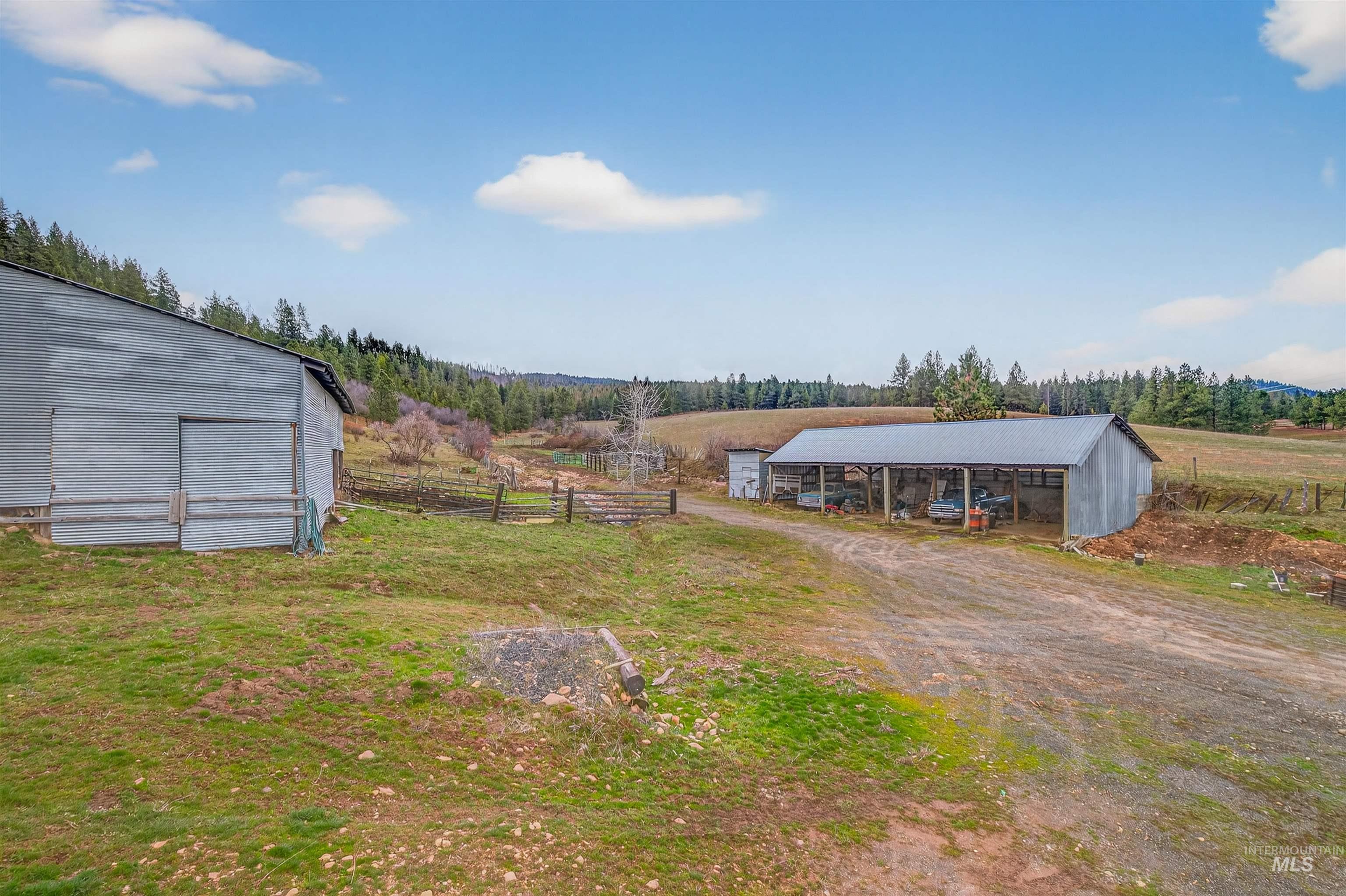 1080 Mason Butte Rd, Kendrick, Idaho 83537, 3 Bedrooms, 2 Bathrooms, Residential For Sale, Price $700,000, 98979916