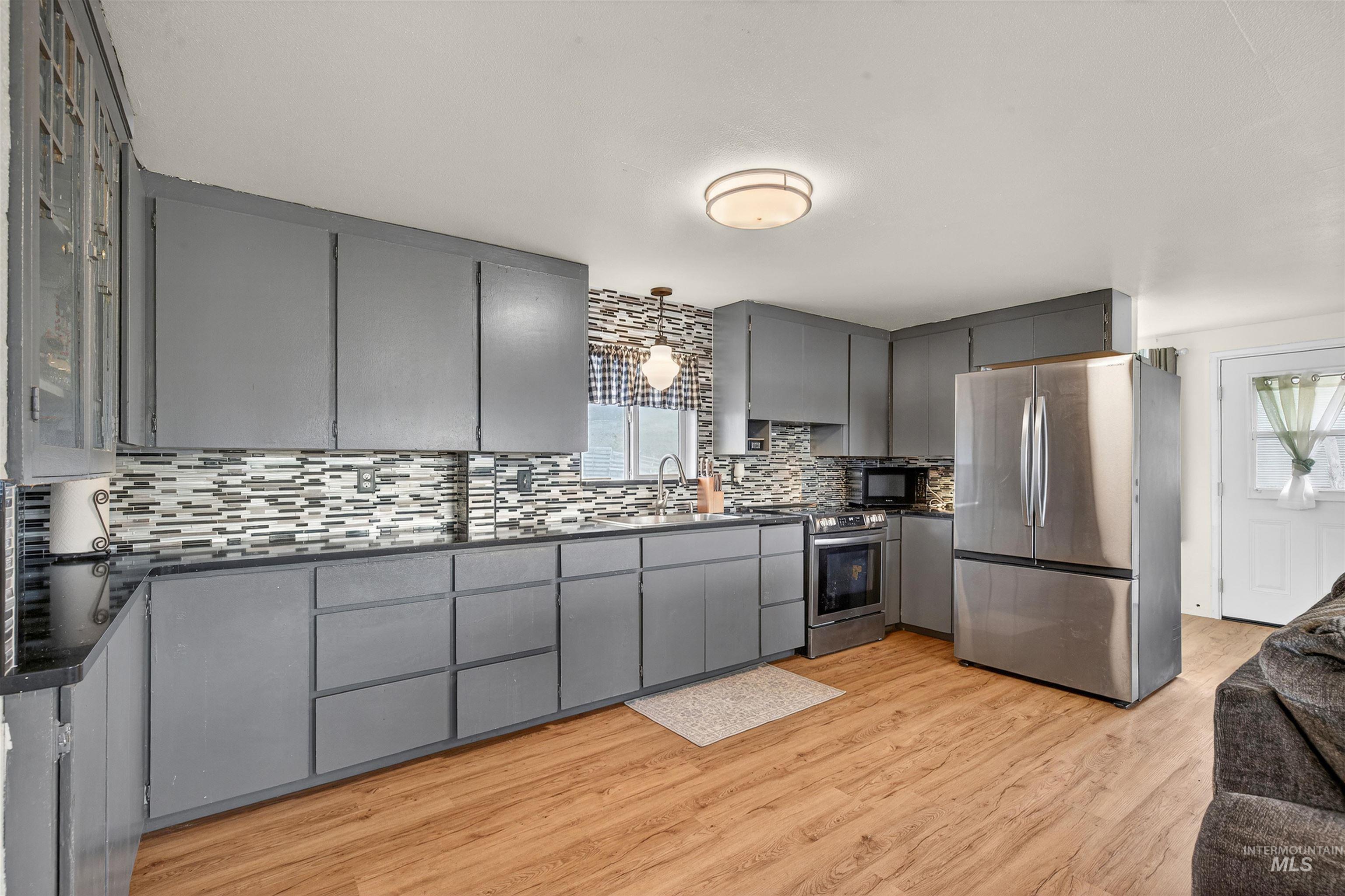 1080 Mason Butte Rd, Kendrick, Idaho 83537, 3 Bedrooms, 2 Bathrooms, Residential For Sale, Price $700,000, 98979916