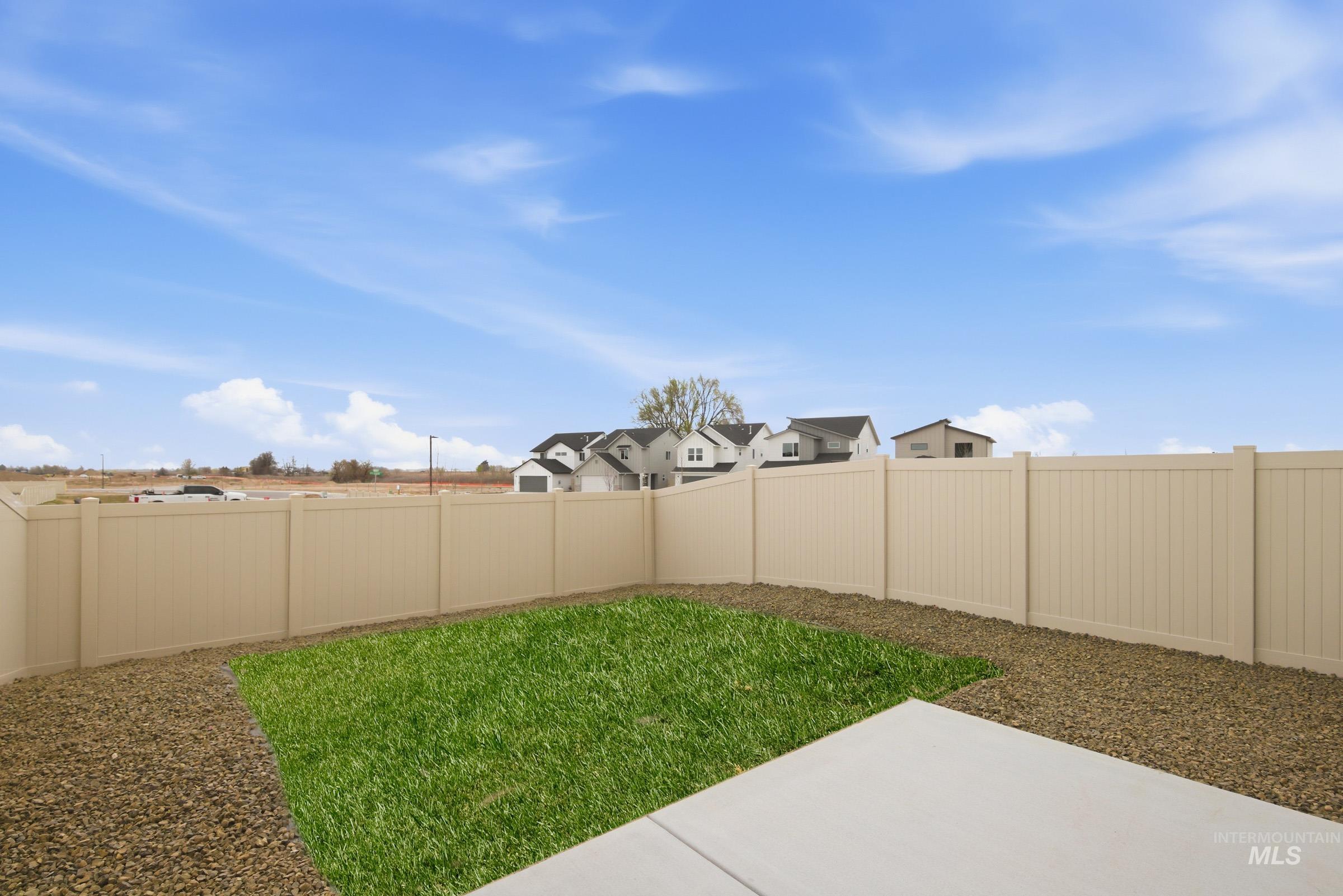 10784 Rutland St, Caldwell, Idaho 83605, 3 Bedrooms, 2.5 Bathrooms, Residential For Sale, Price $377,990, 98979918
