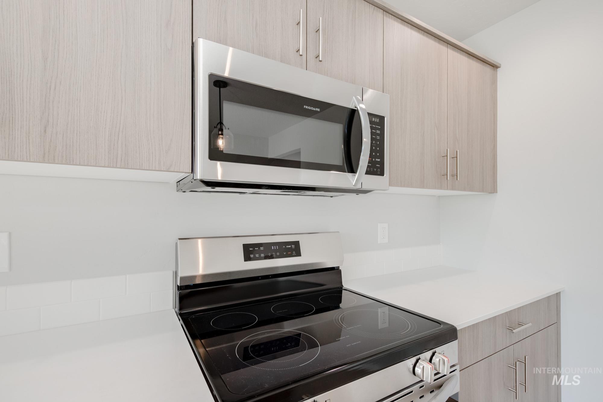 10788 Rutland St, Caldwell, Idaho 83605, 3 Bedrooms, 2.5 Bathrooms, Residential For Sale, Price $380,990, 98979919