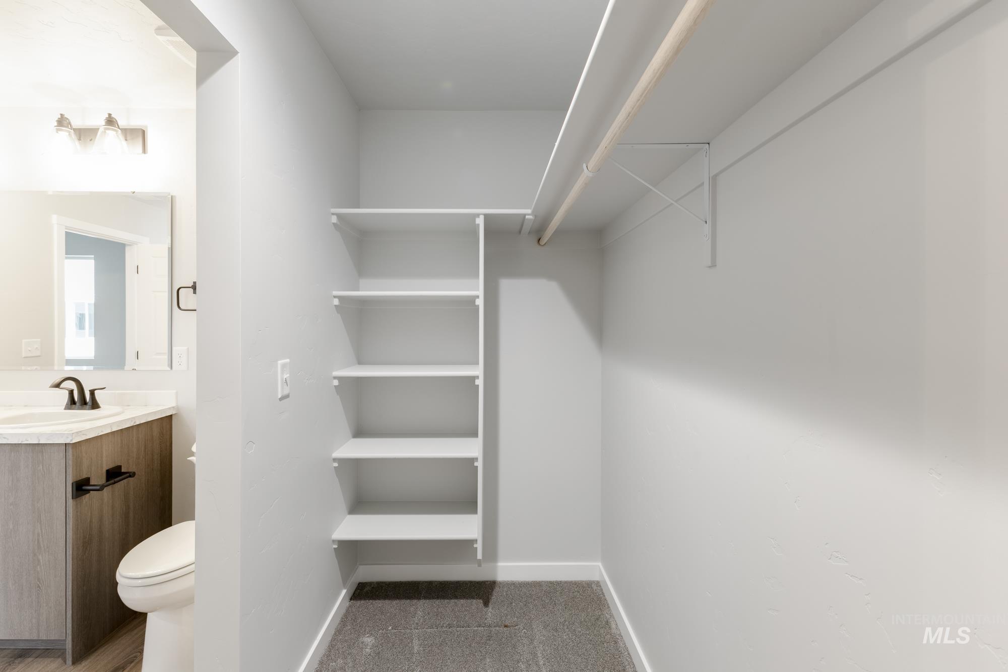 3027 W Animas Creek Dr, Kuna, Idaho 83634, 3 Bedrooms, 2 Bathrooms, Residential For Sale, Price $404,990, 98979922