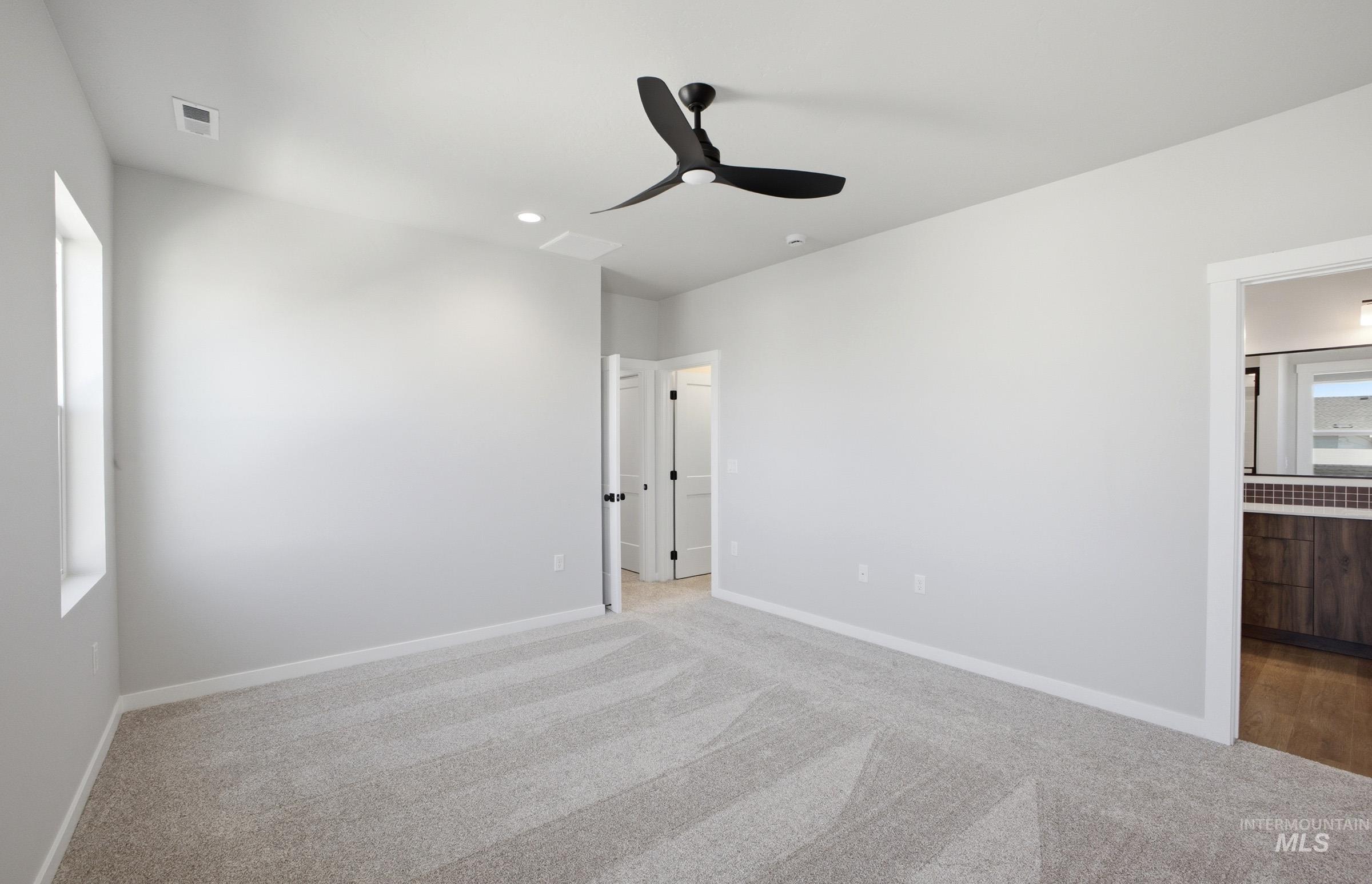 6983 S Harvest Cove Ave, Boise, Idaho 83709, 3 Bedrooms, 2.5 Bathrooms, Residential For Sale, Price $484,990, 98979924