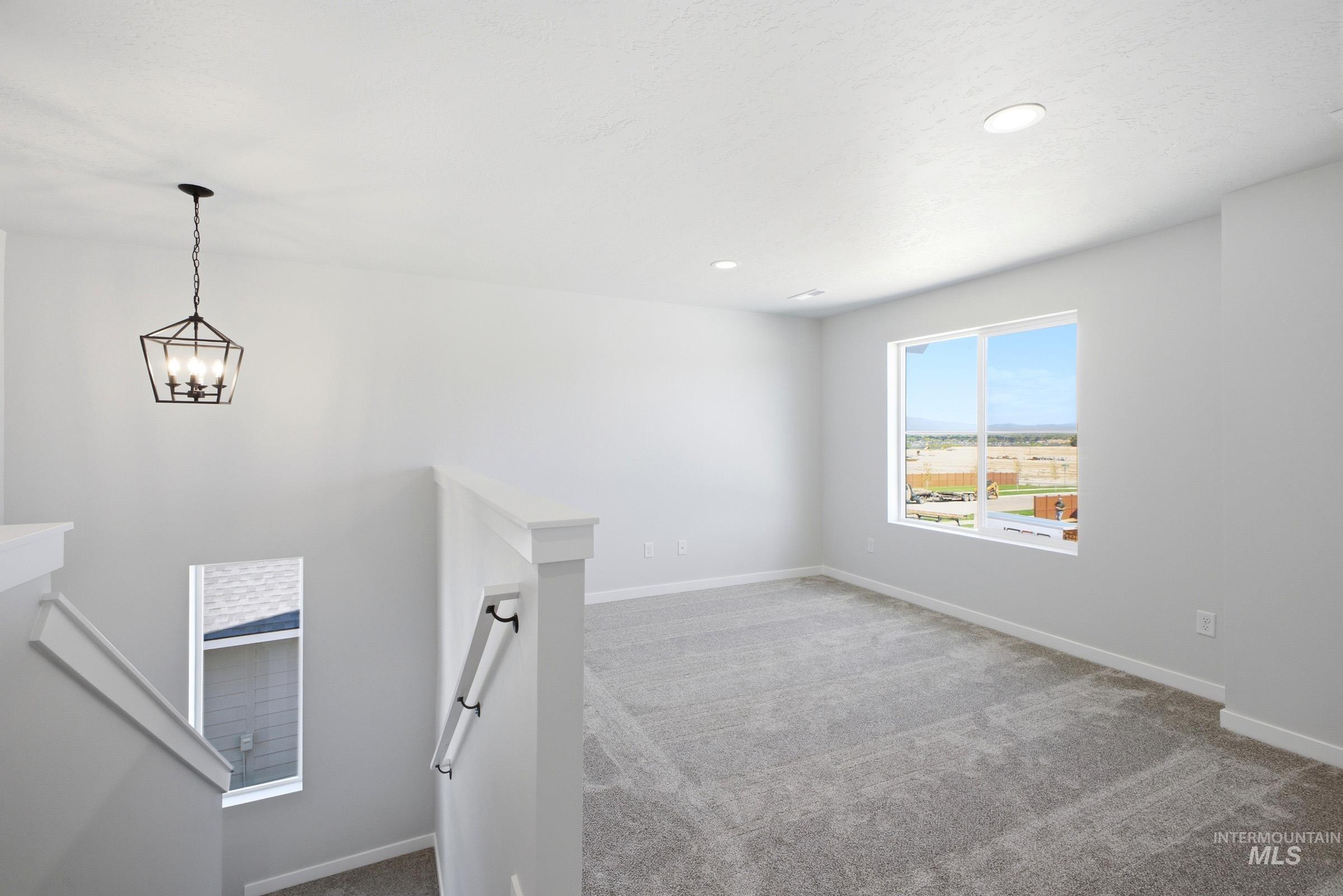 2135 S Border Way, Meridian, Idaho 83642, 5 Bedrooms, 2.5 Bathrooms, Residential For Sale, Price $619,990, 98979926