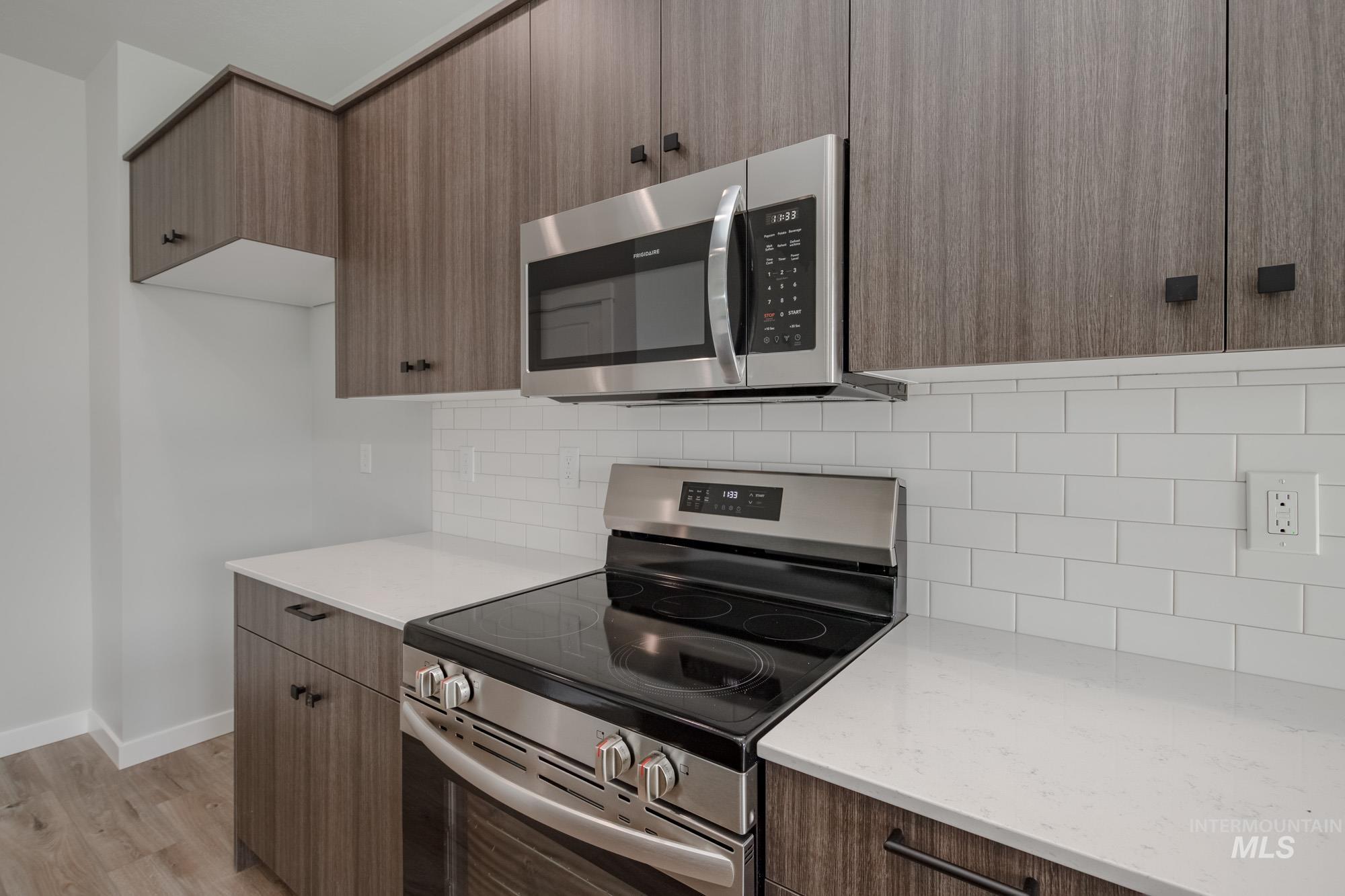 2192 S Border Way, Meridian, Idaho 83642, 3 Bedrooms, 2.5 Bathrooms, Residential For Sale, Price $469,990,MLS 98979927