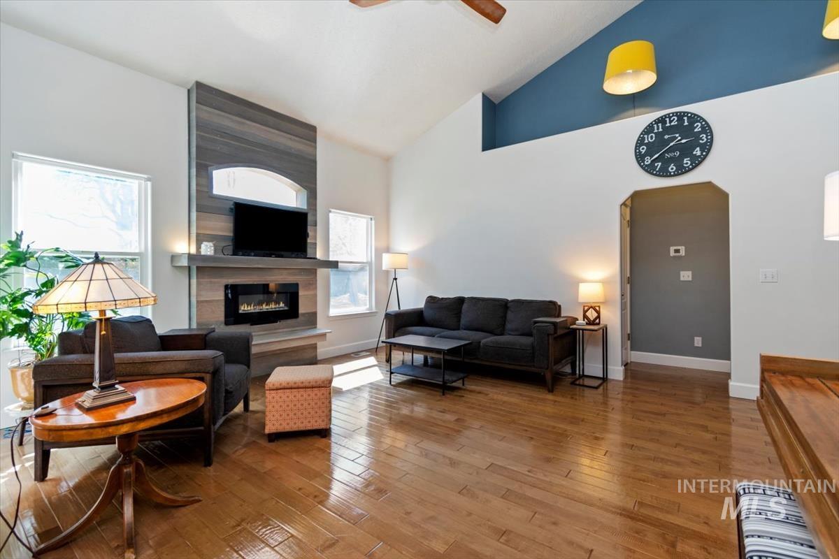 3815 Tayten Drive, Nampa, Idaho 83686, 3 Bedrooms, 2.5 Bathrooms, Residential For Sale, Price $520,000,MLS 98979929