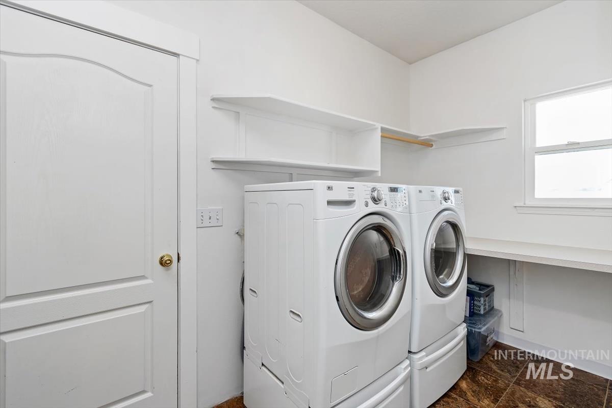 3815 Tayten Drive, Nampa, Idaho 83686, 3 Bedrooms, 2.5 Bathrooms, Residential For Sale, Price $520,000,MLS 98979929