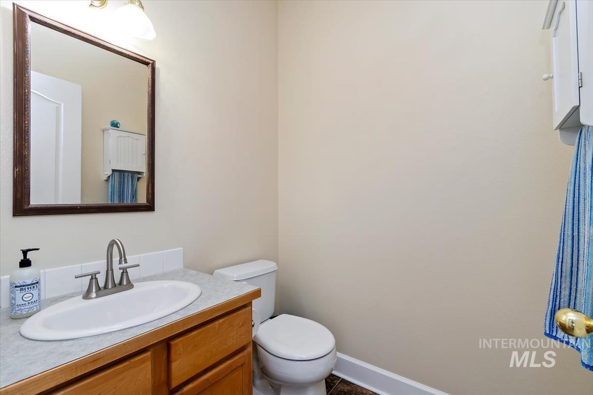 3815 Tayten Drive, Nampa, Idaho 83686, 3 Bedrooms, 2.5 Bathrooms, Residential For Sale, Price $520,000,MLS 98979929