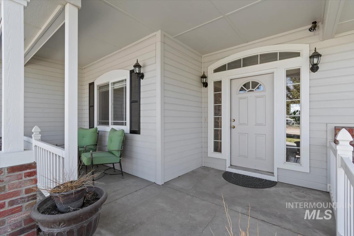 3815 Tayten Drive, Nampa, Idaho 83686, 3 Bedrooms, 2.5 Bathrooms, Residential For Sale, Price $520,000,MLS 98979929