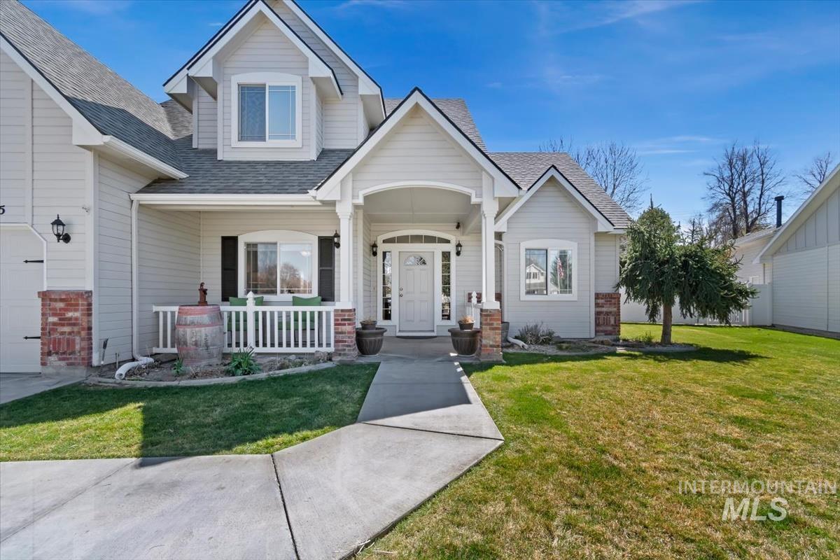 3815 Tayten Drive, Nampa, Idaho 83686, 3 Bedrooms, 2.5 Bathrooms, Residential For Sale, Price $520,000,MLS 98979929