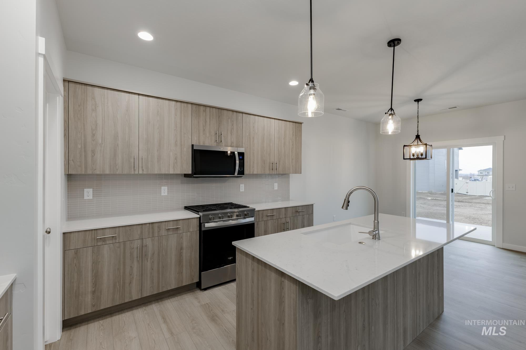 2086 S Border Way, Meridian, Idaho 83642, 3 Bedrooms, 2.5 Bathrooms, Residential For Sale, Price $480,990,MLS 98979930