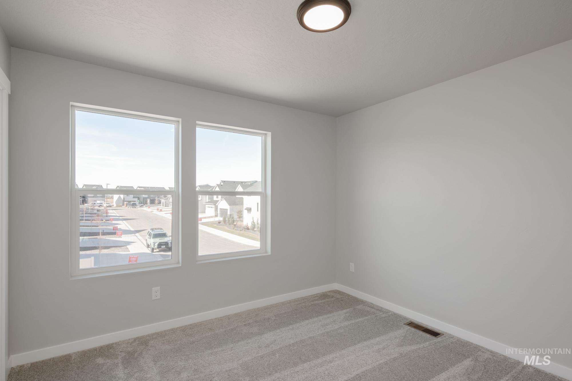 2058 S Border Way, Meridian, Idaho 83642, 4 Bedrooms, 2.5 Bathrooms, Residential For Sale, Price $559,990, 98979931