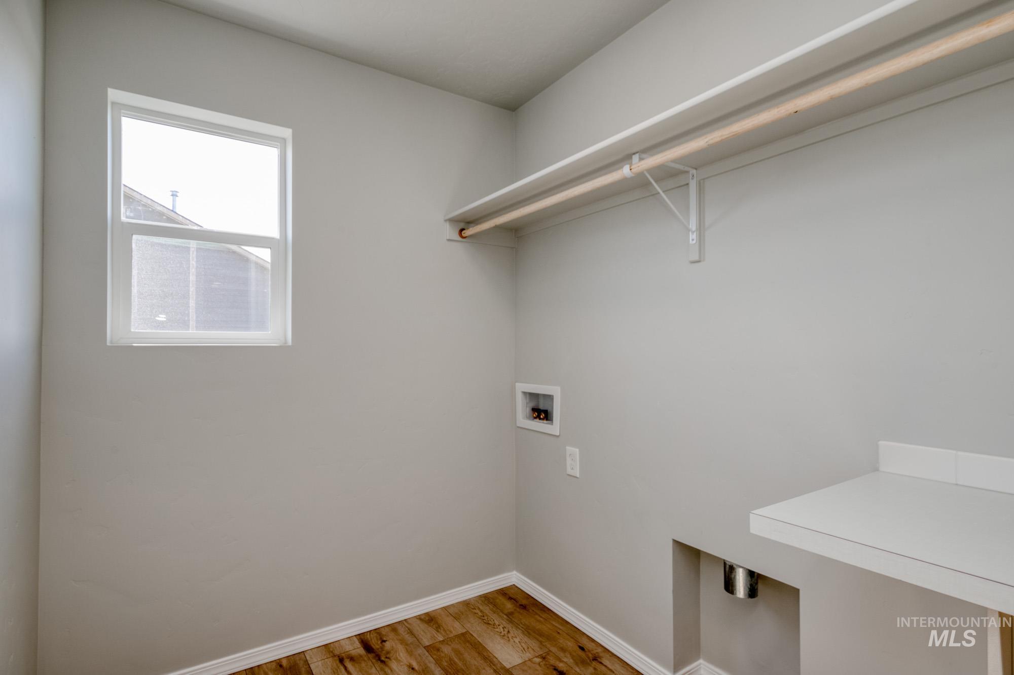 1144 W Cub River Dr, Meridian, Idaho 83642, 5 Bedrooms, 3 Bathrooms, Residential For Sale, Price $594,990, 98979932