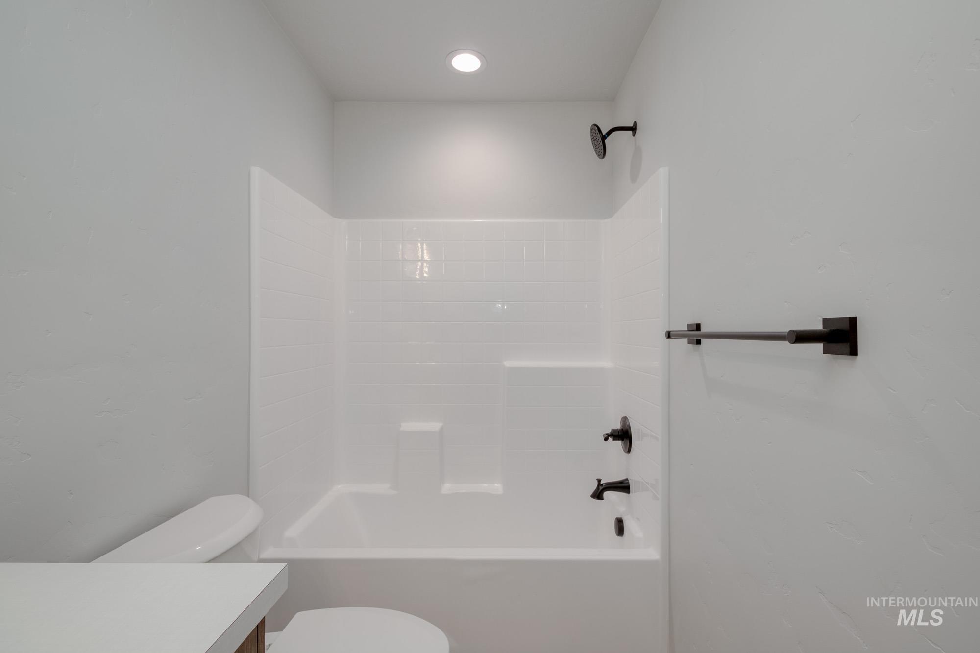 1144 W Cub River Dr, Meridian, Idaho 83642, 5 Bedrooms, 3 Bathrooms, Residential For Sale, Price $594,990, 98979932