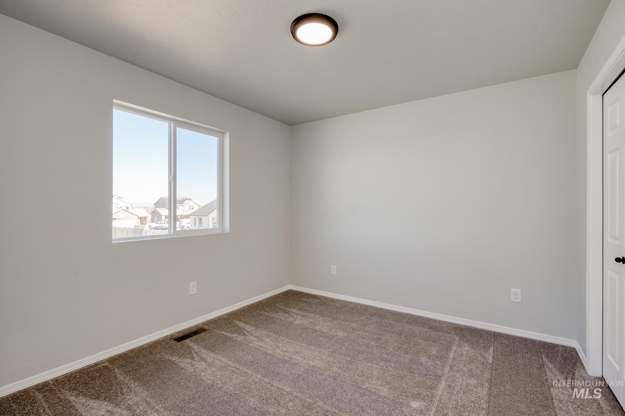 1144 W Cub River Dr, Meridian, Idaho 83642, 5 Bedrooms, 3 Bathrooms, Residential For Sale, Price $594,990, 98979932