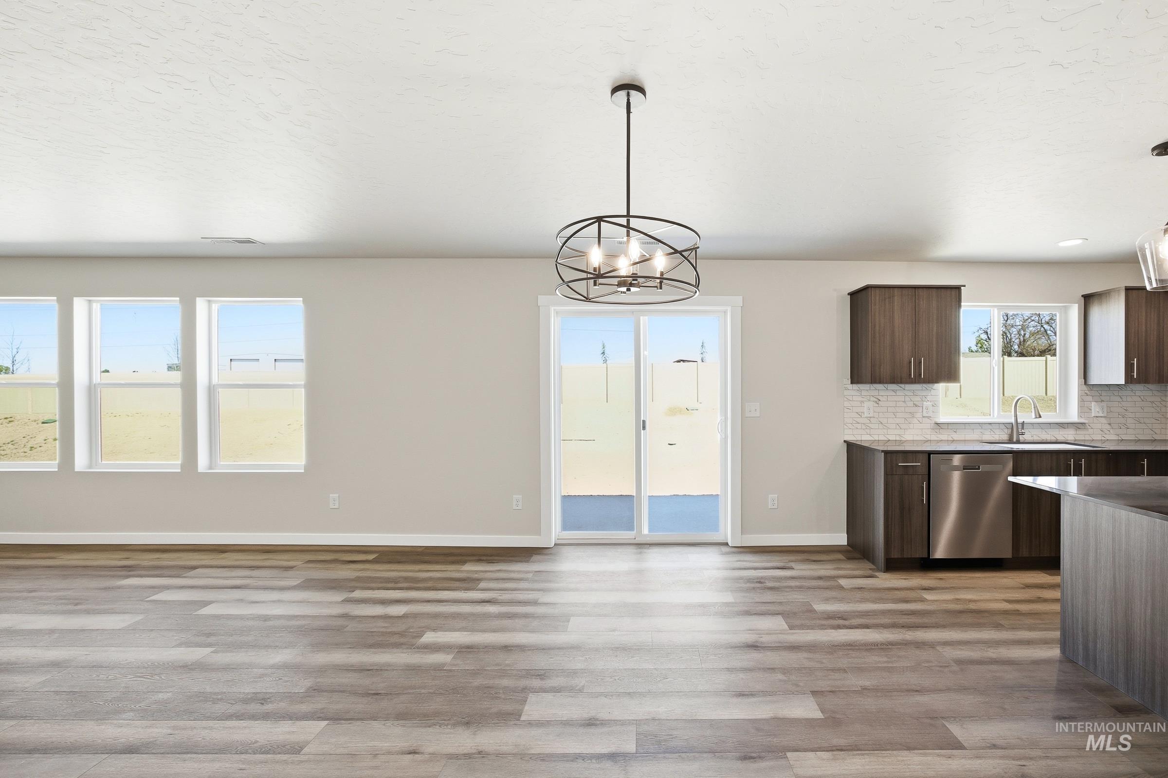 1144 W Cub River Dr, Meridian, Idaho 83642, 5 Bedrooms, 3 Bathrooms, Residential For Sale, Price $594,990, 98979932