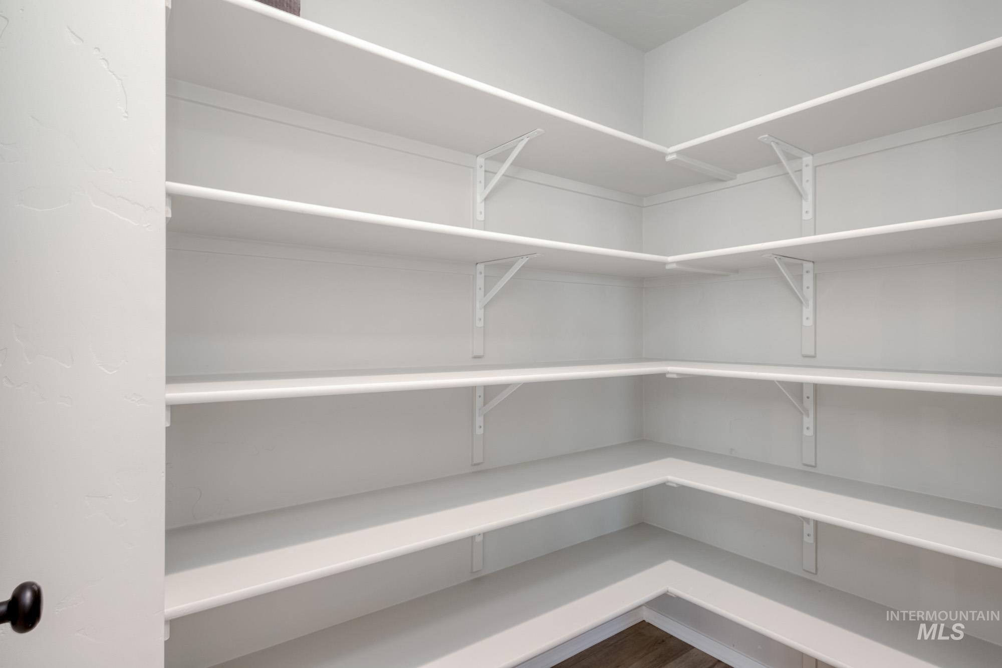 1144 W Cub River Dr, Meridian, Idaho 83642, 5 Bedrooms, 3 Bathrooms, Residential For Sale, Price $594,990, 98979932