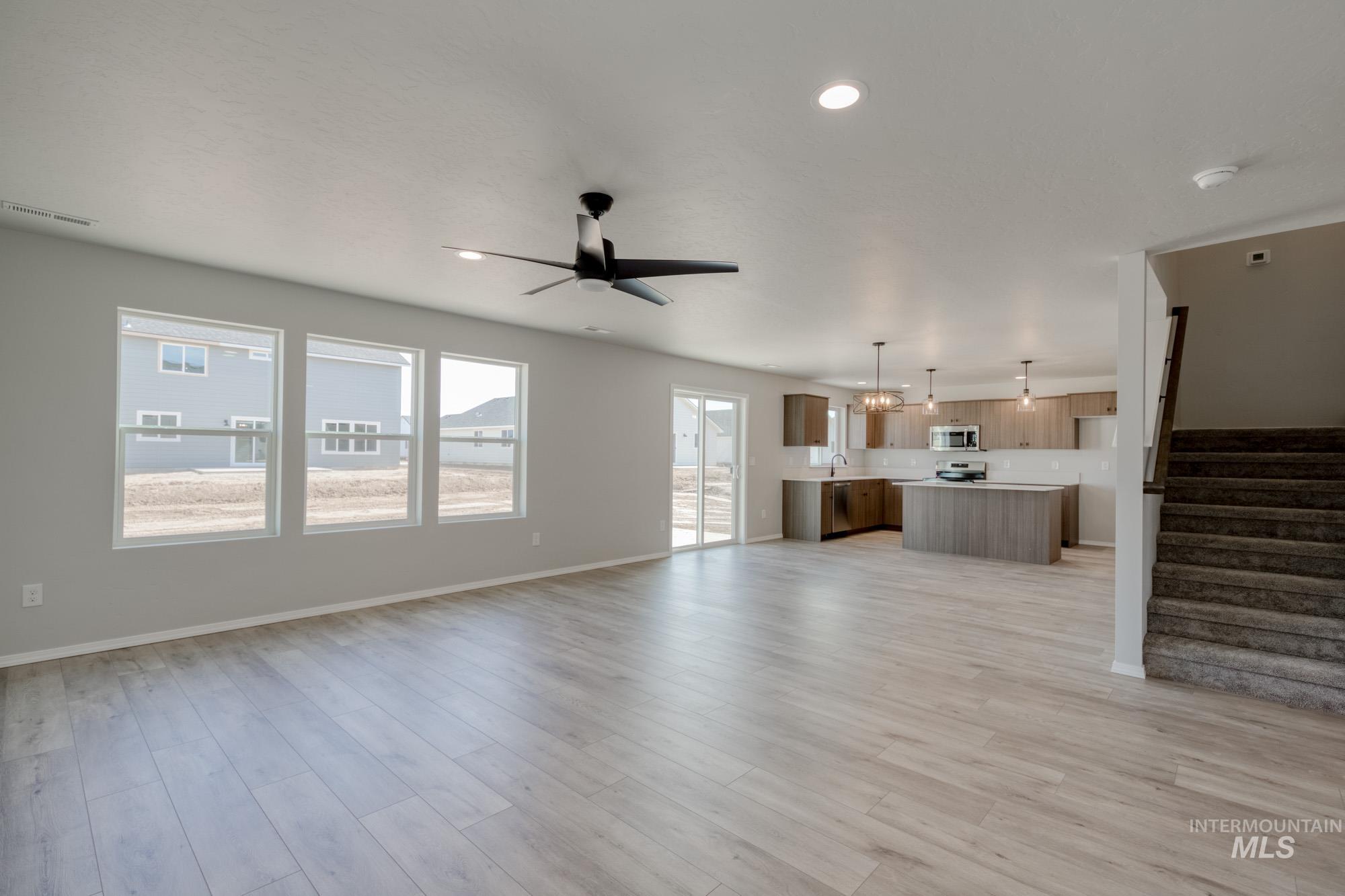 1144 W Cub River Dr, Meridian, Idaho 83642, 5 Bedrooms, 3 Bathrooms, Residential For Sale, Price $594,990, 98979932