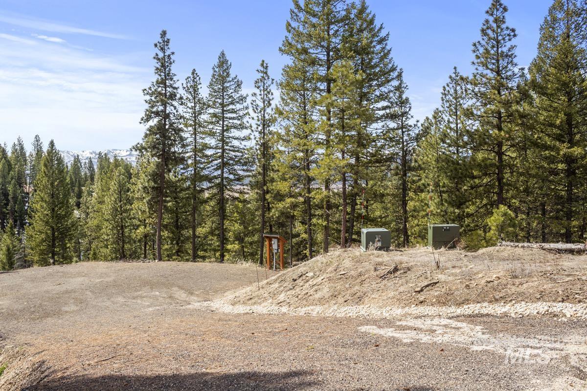 17 Tito Trail, Cascade, Idaho 83611, Land For Sale, Price $200,000,MLS 98979933