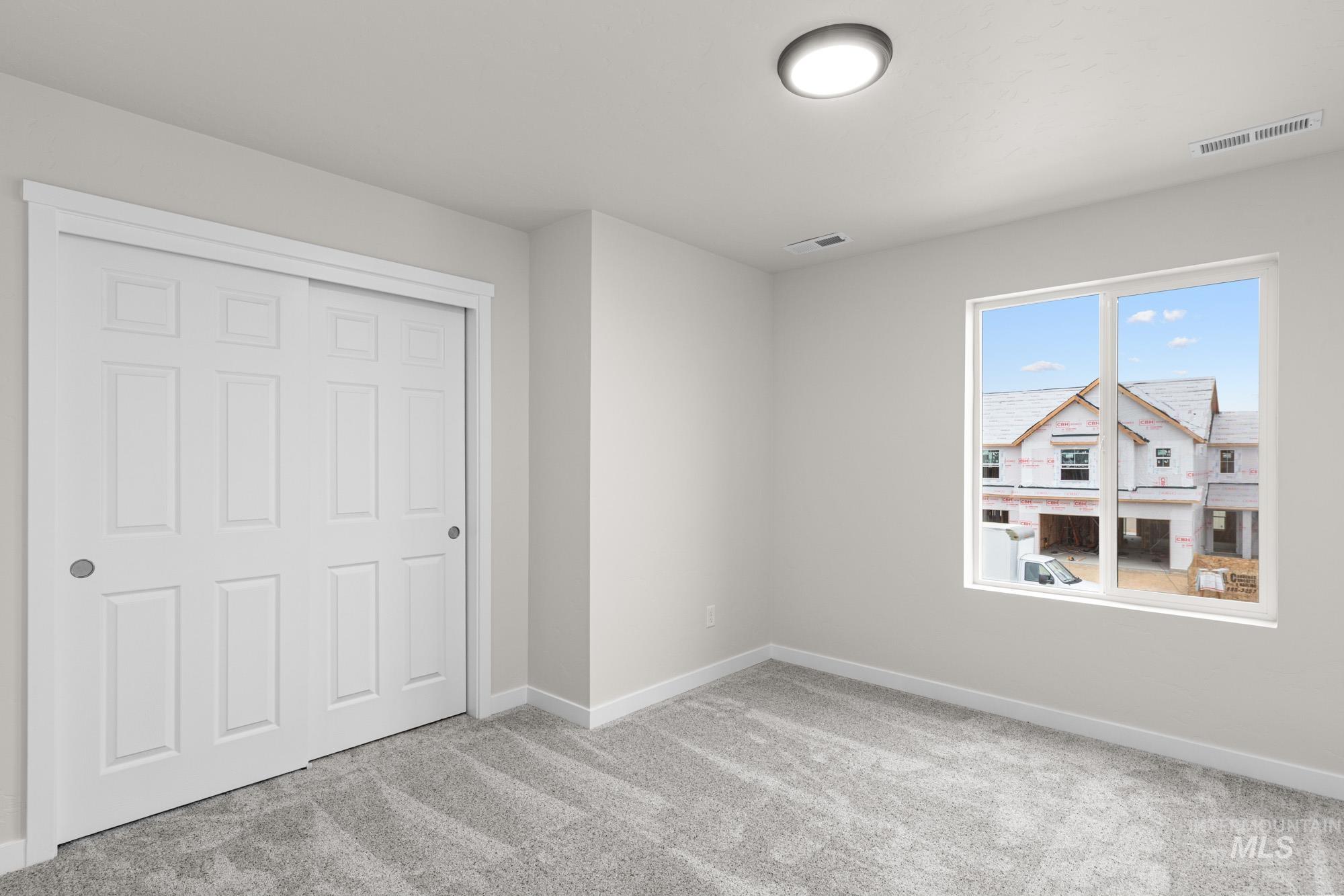 35 S Sweetgrass Ave, Nampa, Idaho 83651, 3 Bedrooms, 2.5 Bathrooms, Residential For Sale, Price $416,990,MLS 98979936