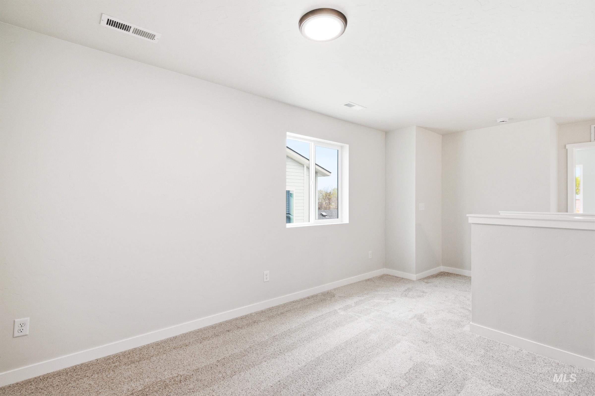 35 S Sweetgrass Ave, Nampa, Idaho 83651, 3 Bedrooms, 2.5 Bathrooms, Residential For Sale, Price $416,990, 98979936