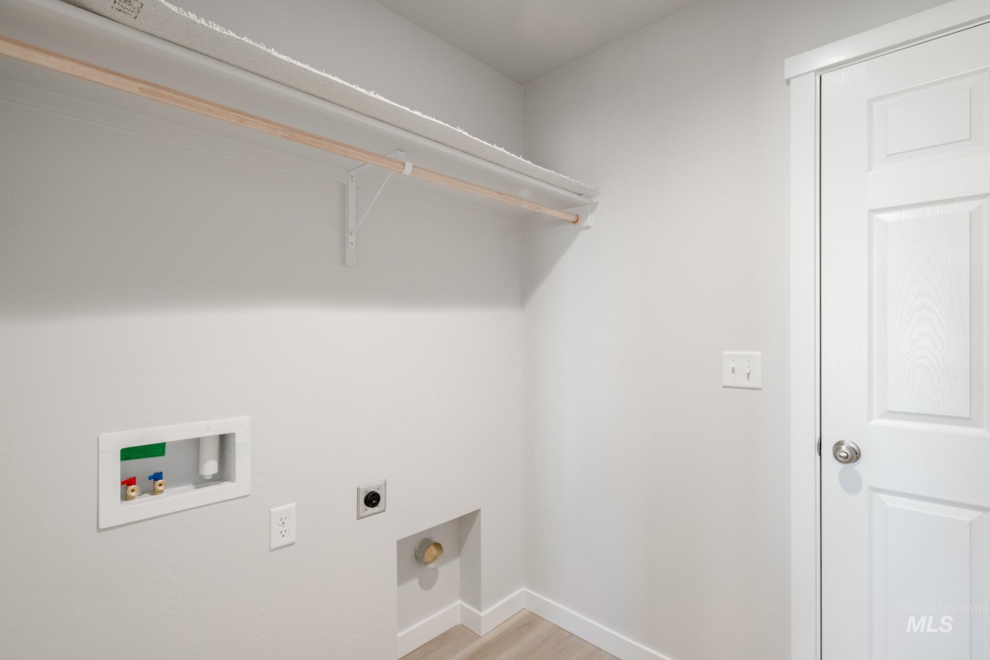 2446 W Fallon Lp, Nampa, Idaho 83651, 3 Bedrooms, 2.5 Bathrooms, Residential For Sale, Price $399,990, 98979937