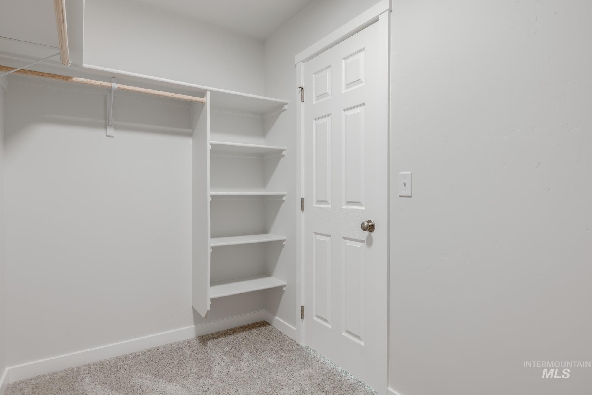 3607 E Jamestown Dr, Nampa, Idaho 83686, 4 Bedrooms, 2 Bathrooms, Residential For Sale, Price $449,990,MLS 98979938