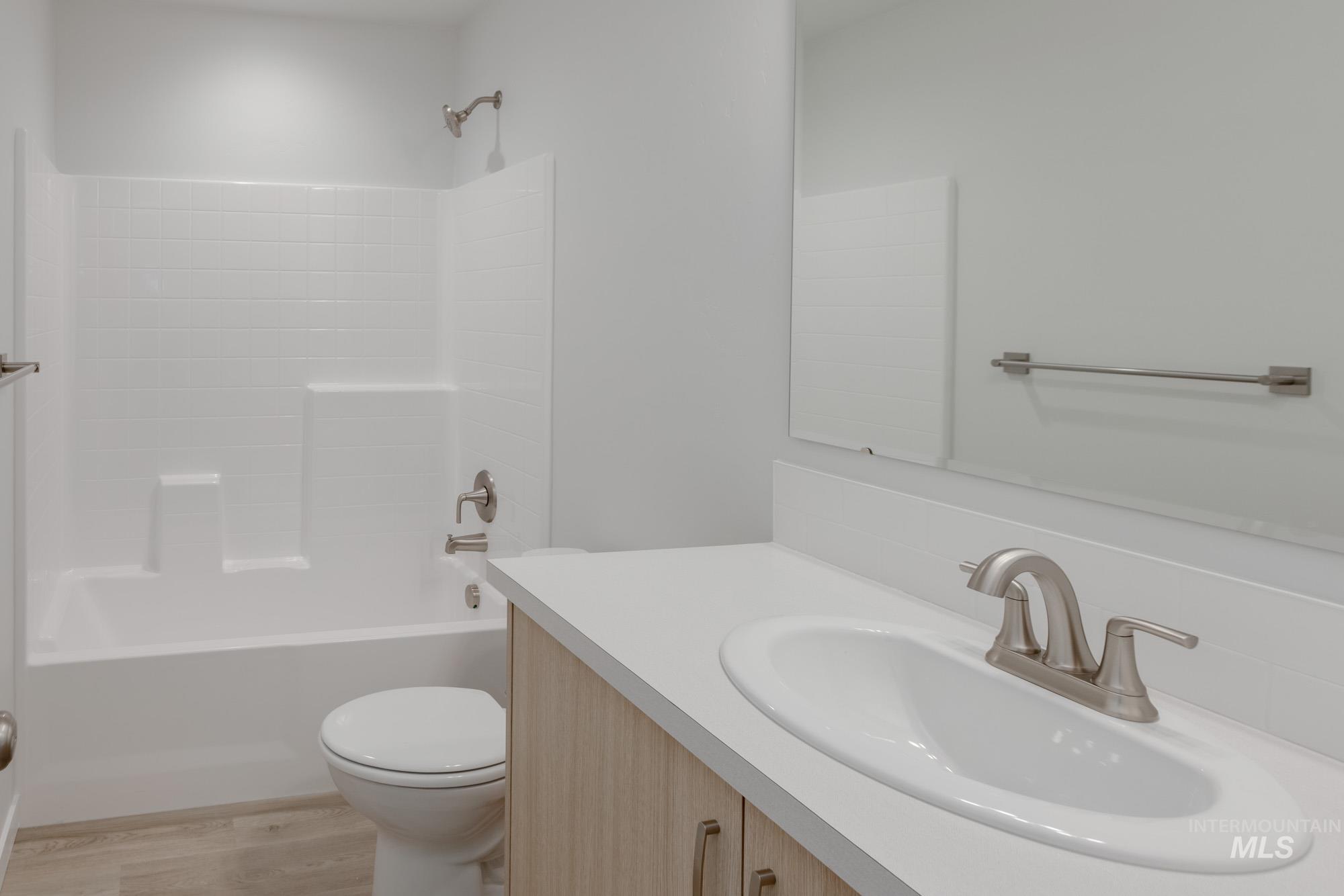 3607 E Jamestown Dr, Nampa, Idaho 83686, 4 Bedrooms, 2 Bathrooms, Residential For Sale, Price $449,990,MLS 98979938