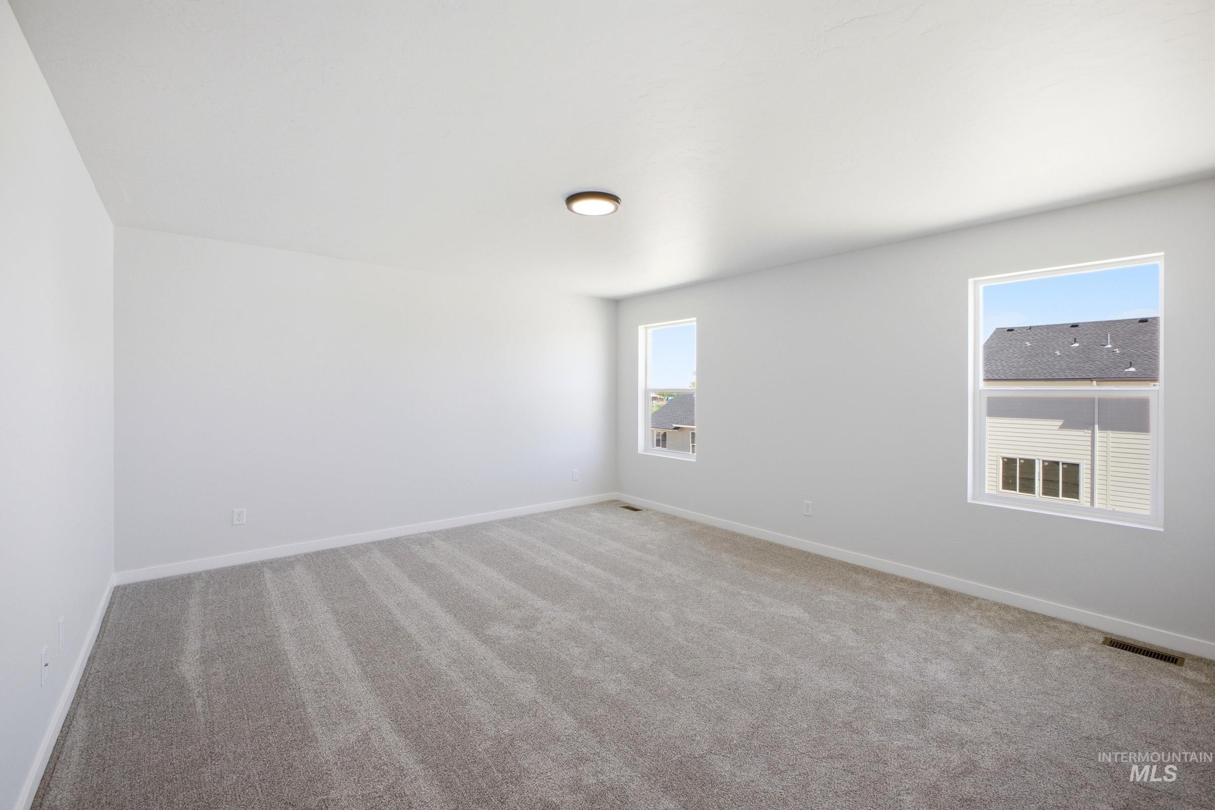 15278 Queensbury Ave, Nampa, Idaho 83651, 5 Bedrooms, 3 Bathrooms, Residential For Sale, Price $519,990, 98979939