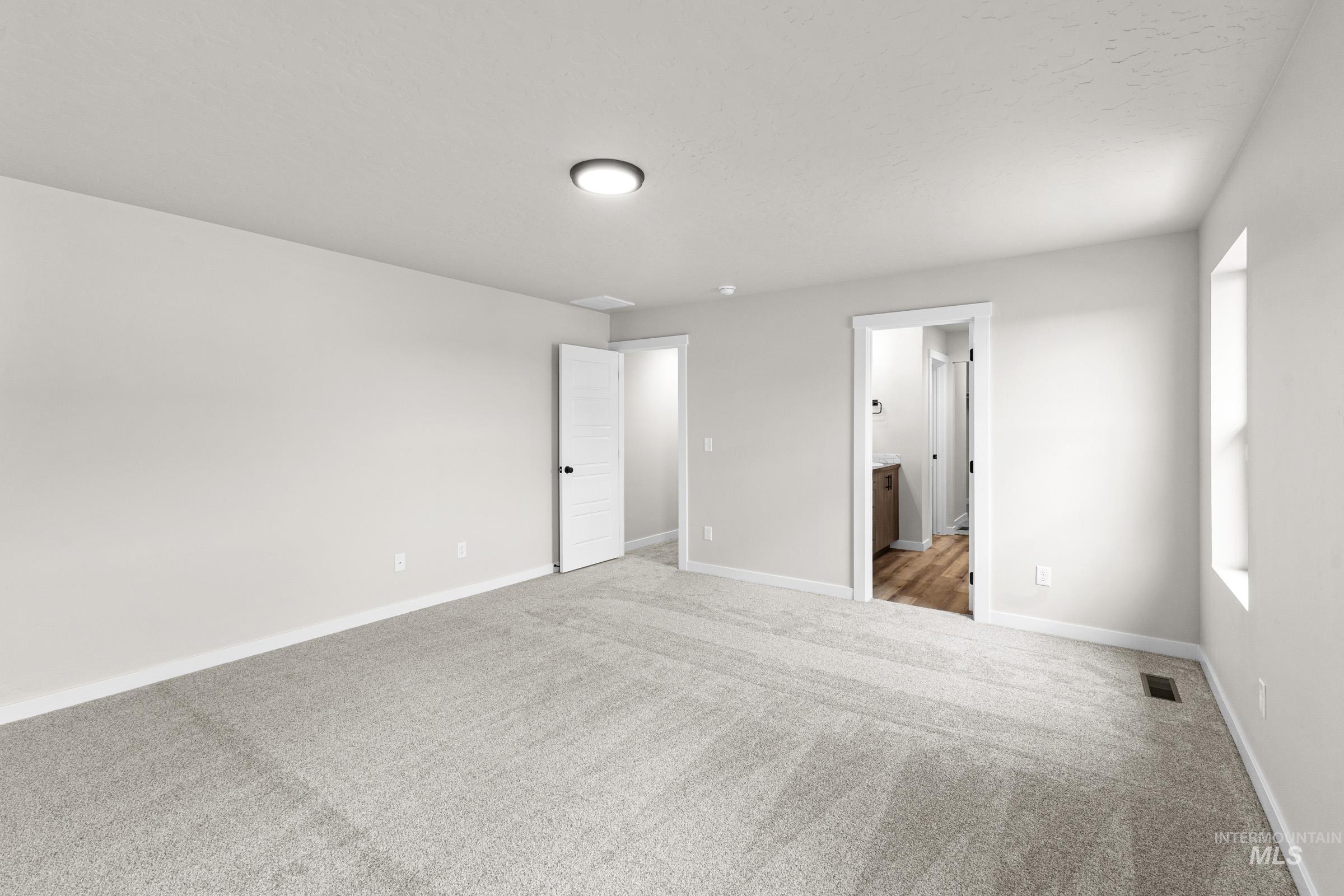 15278 Queensbury Ave, Nampa, Idaho 83651, 5 Bedrooms, 3 Bathrooms, Residential For Sale, Price $519,990, 98979939