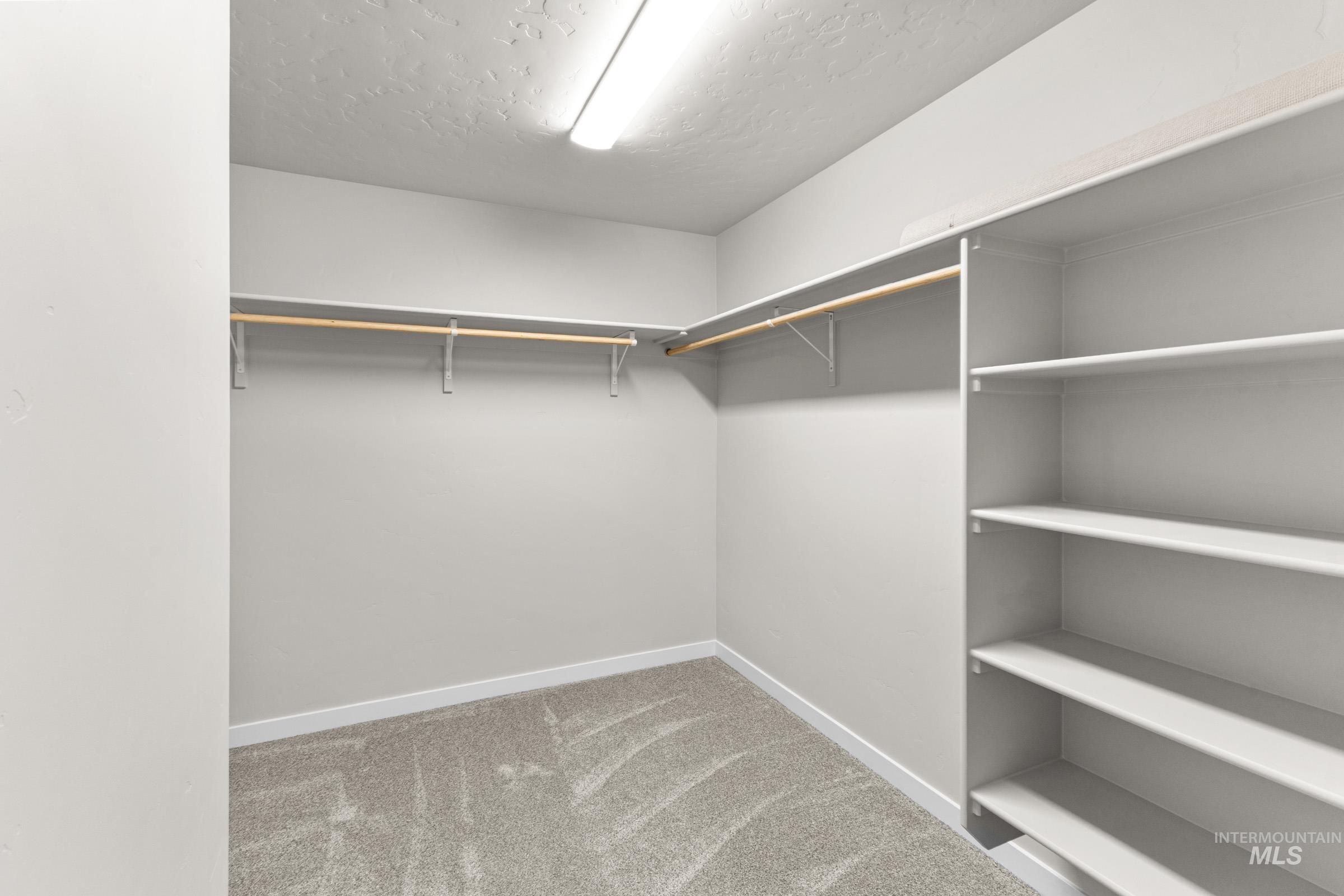 15278 Queensbury Ave, Nampa, Idaho 83651, 5 Bedrooms, 3 Bathrooms, Residential For Sale, Price $519,990, 98979939