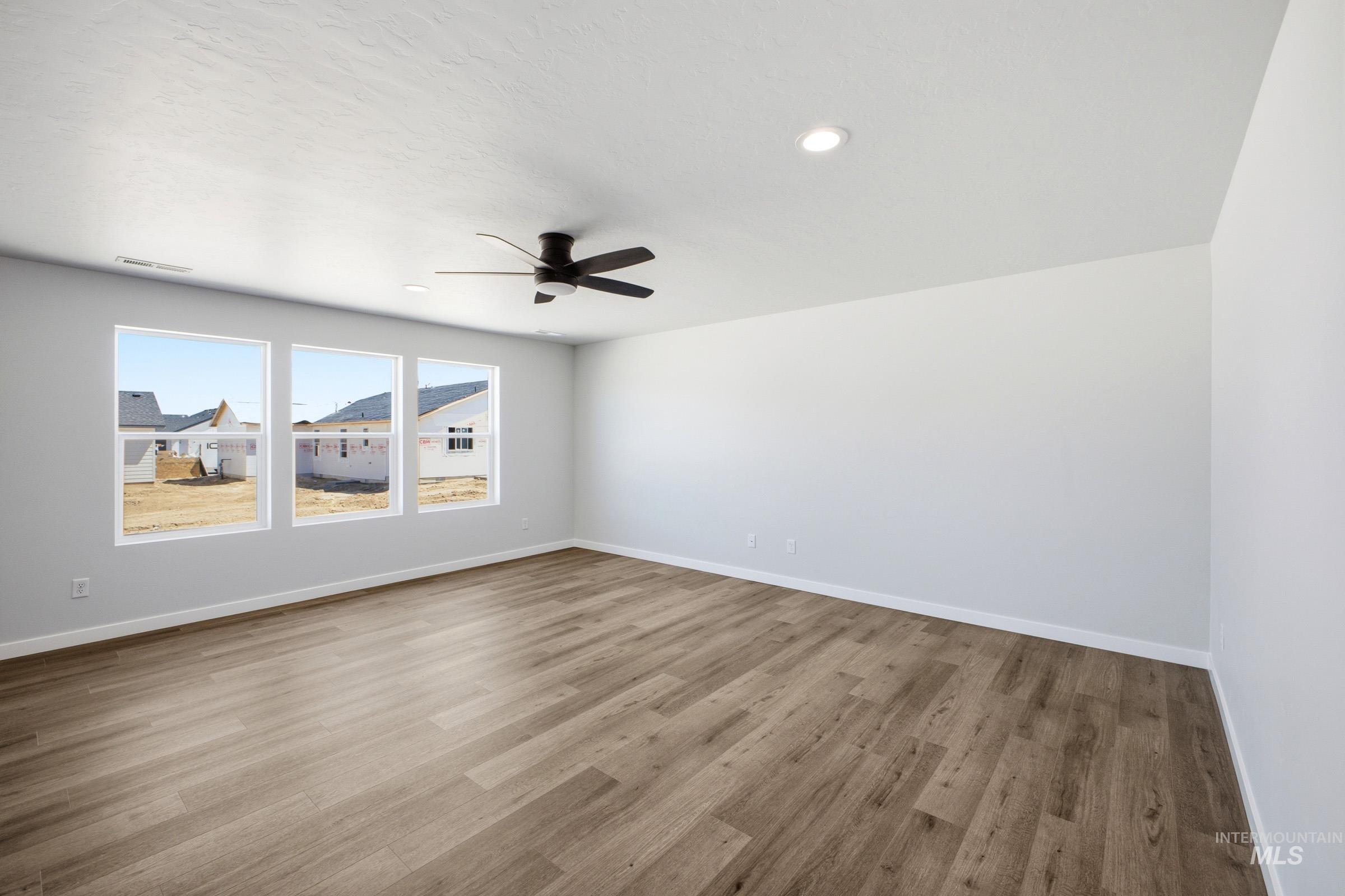 15278 Queensbury Ave, Nampa, Idaho 83651, 5 Bedrooms, 3 Bathrooms, Residential For Sale, Price $519,990, 98979939