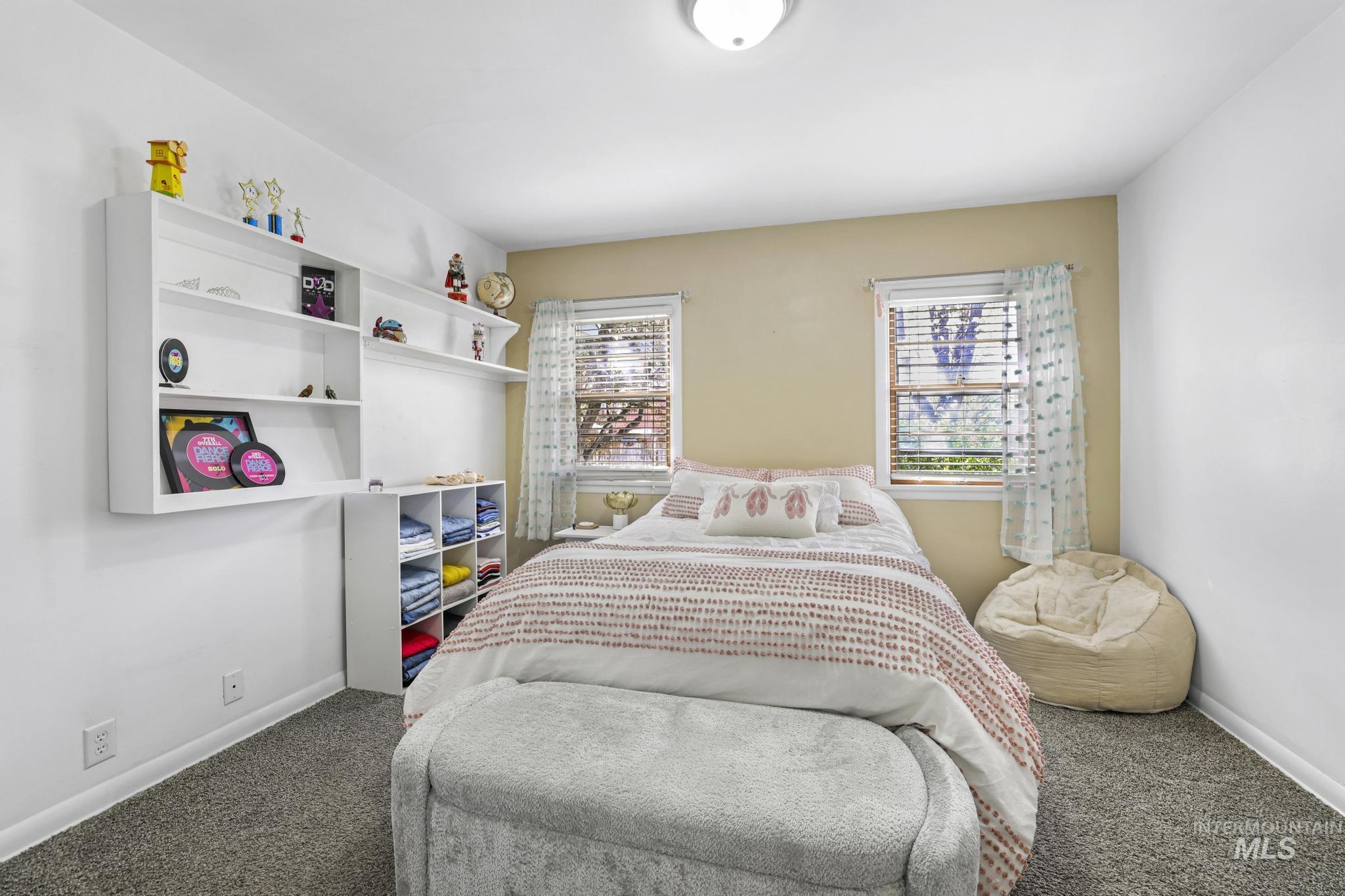 1532 11th Ave E, Twin Falls, Idaho 83301, 5 Bedrooms, 3 Bathrooms, Residential For Sale, Price $479,900, 98979941